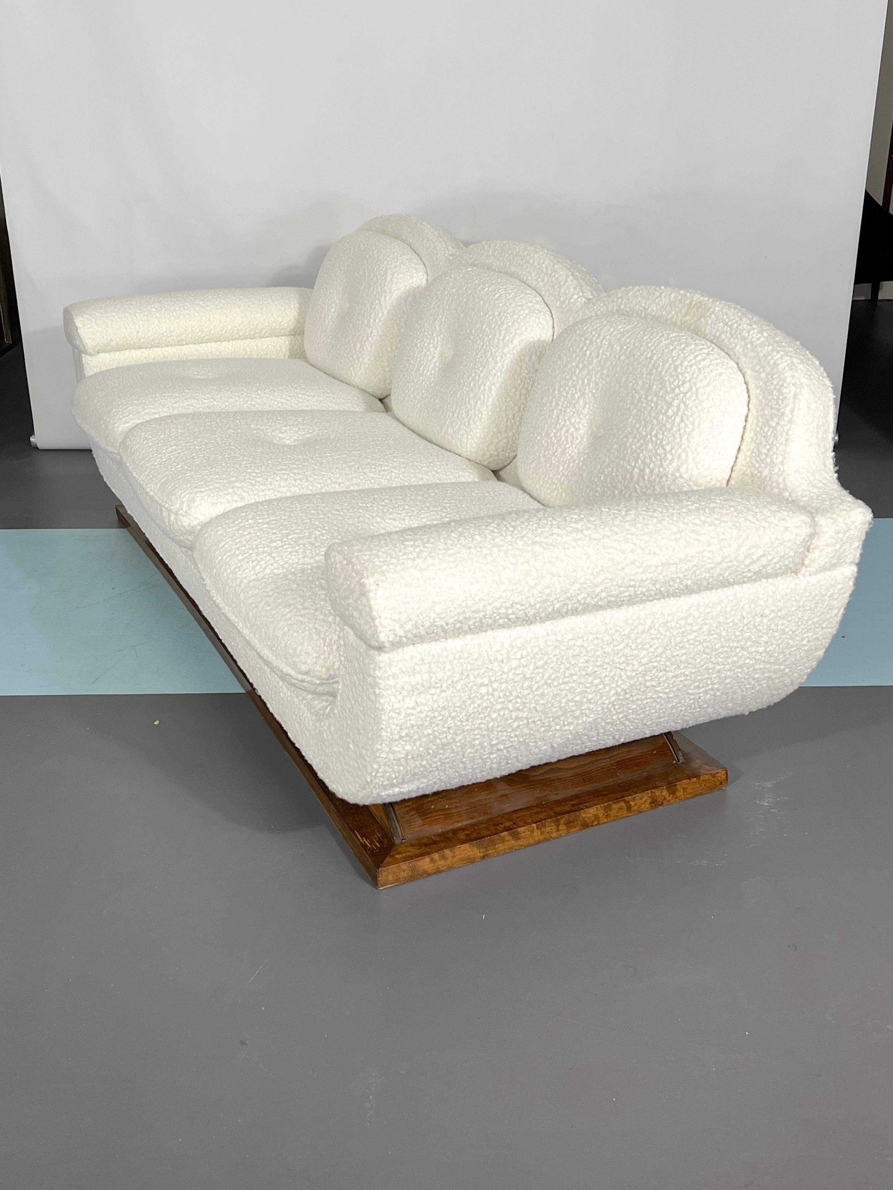 Fabric Mid-Century White Art Deco Sofa and Armchair, Italy, 1930s For Sale