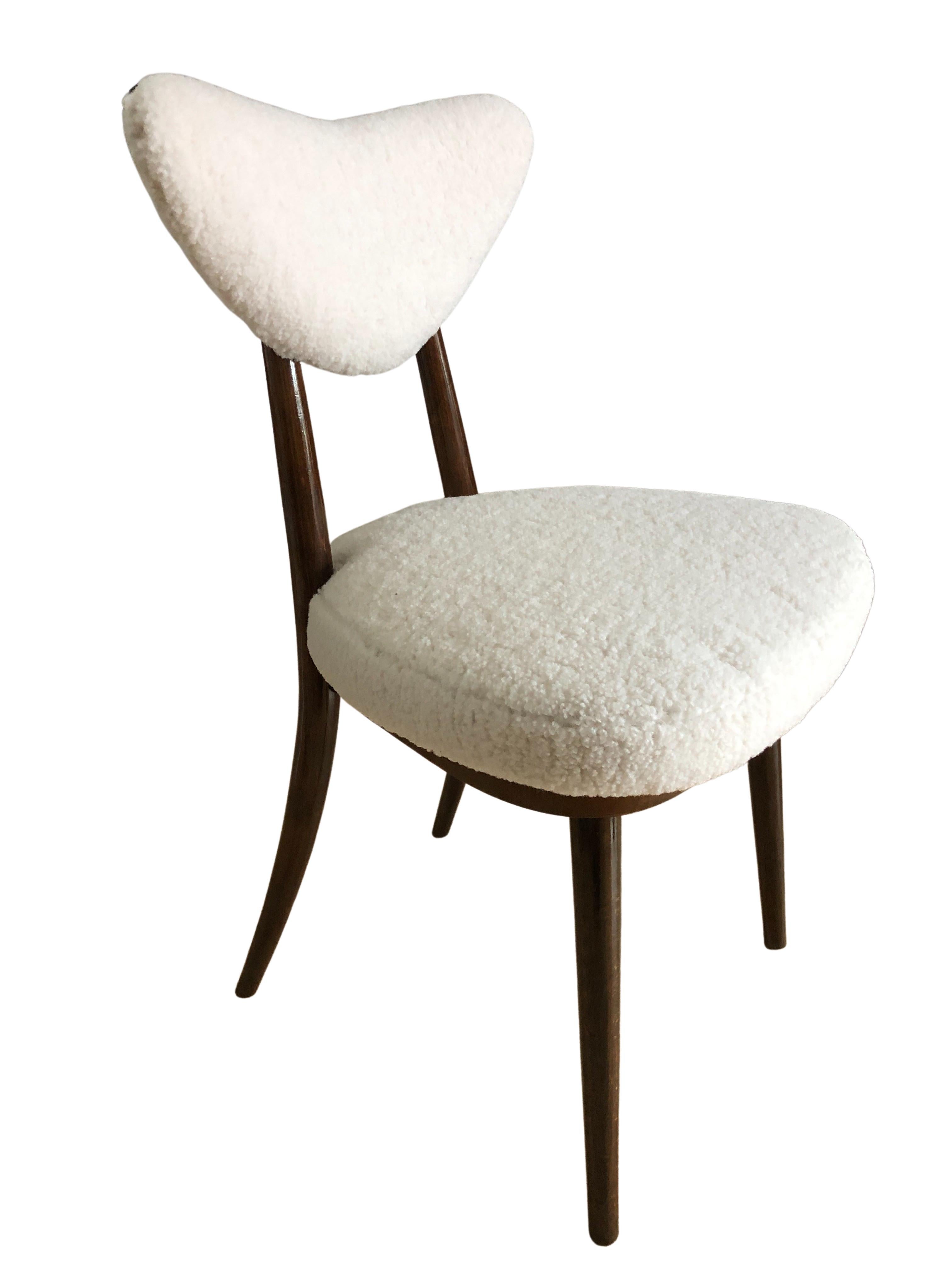 Mid-Century Modern Midcentury White bouclé Heart Chairs, by Kurmanowicz, 1960s, Set of 6