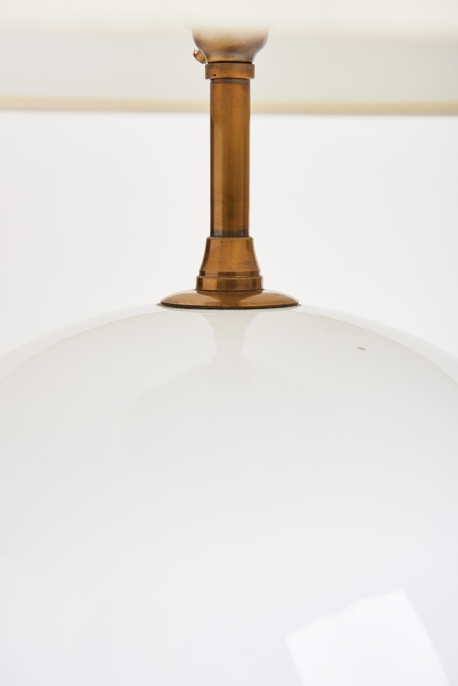 Mid-Century Modern Midcentury White Ceramic Ball Table Lamp
