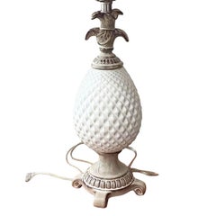 Mid-Century White Ceramic Pineapple Pedestal Lamp - Single