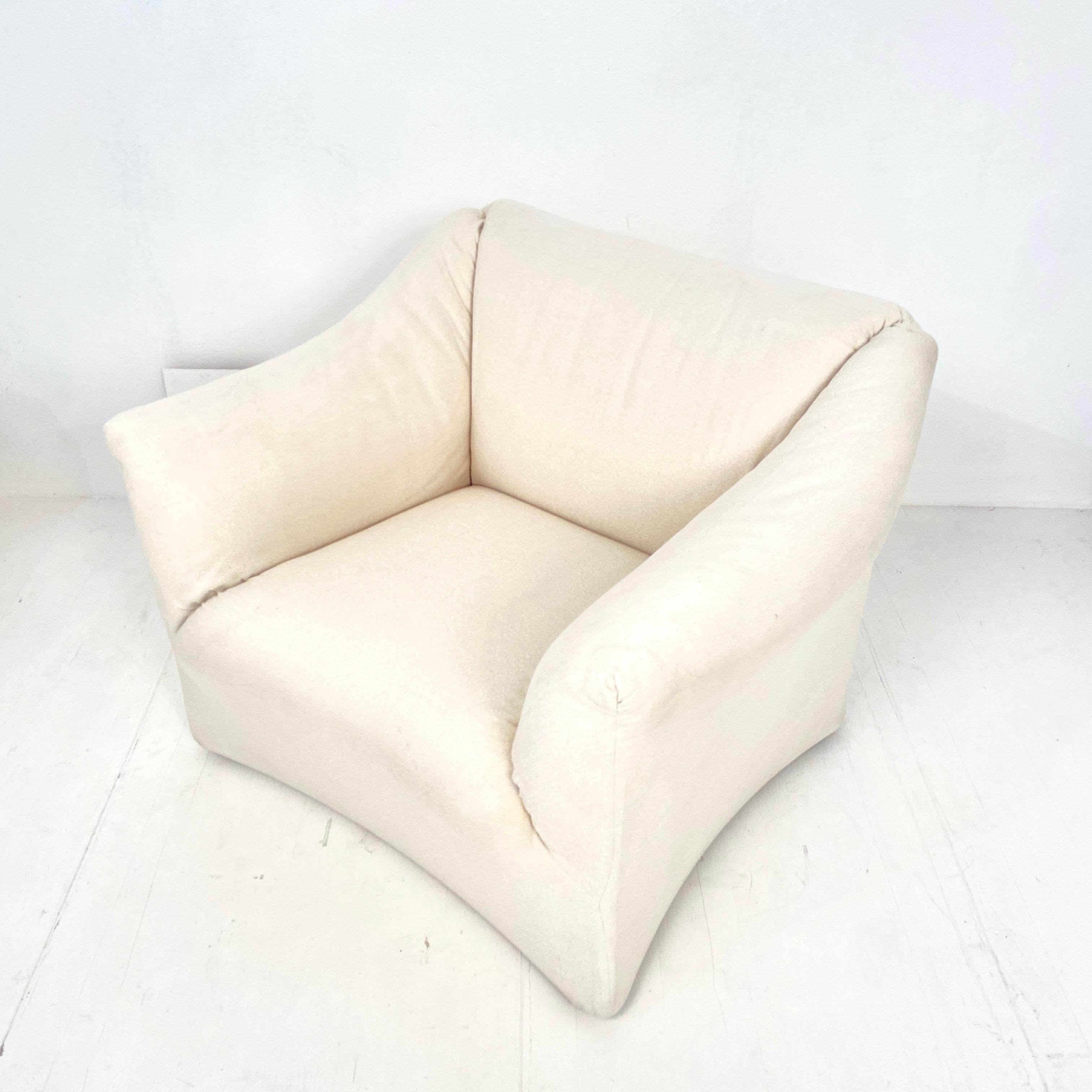 Mid Century White Club Lounge Chair by Mario Bellini Model 685 Tentazione, 1976 6