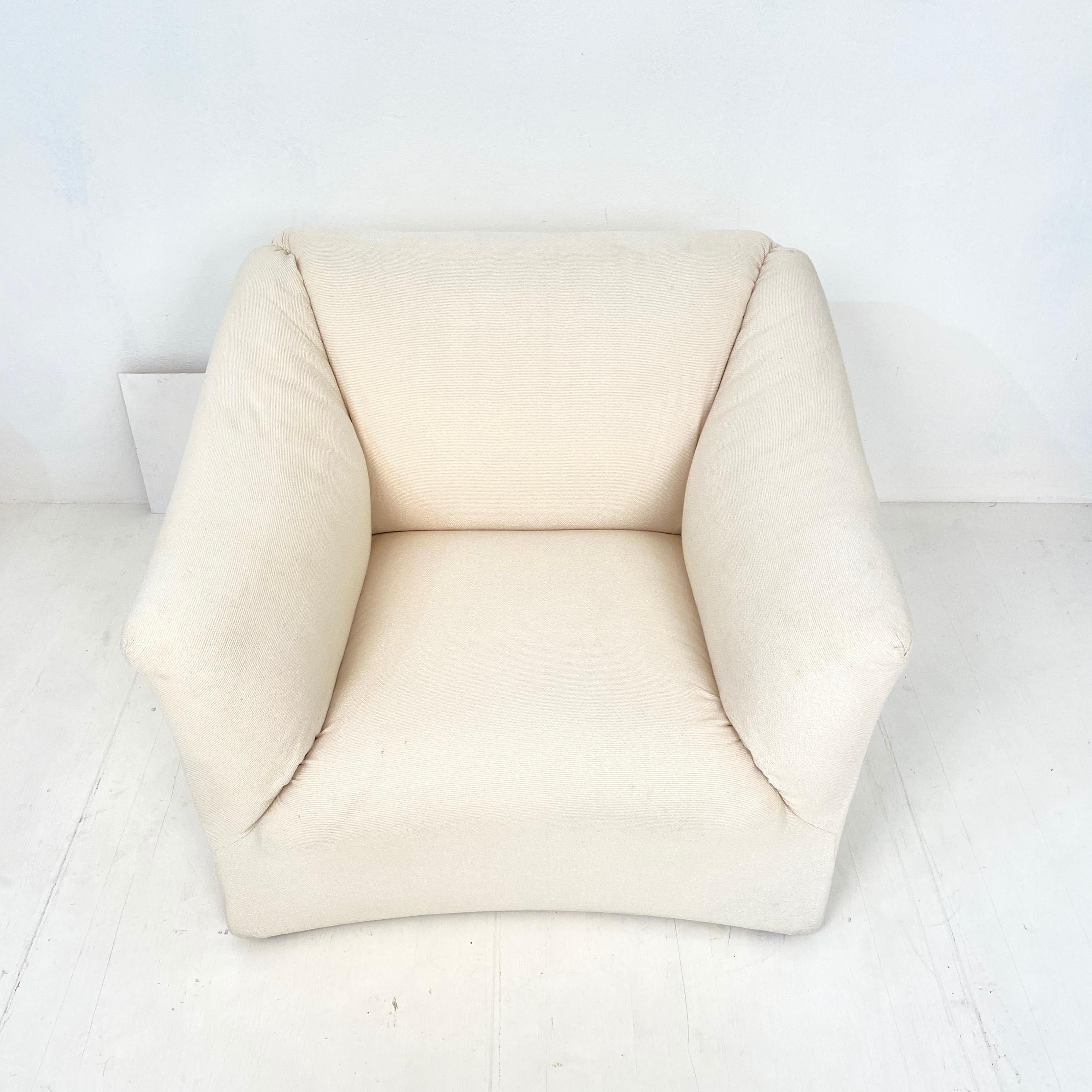 Mid Century White Club Lounge Chair by Mario Bellini Model 685 Tentazione, 1976 2