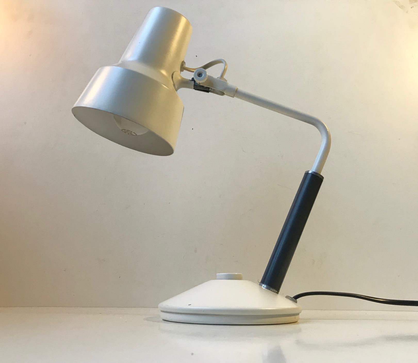 White Scandinavian Modern Table or Wall lamp by Jac Jacobsen for Luxo In Good Condition For Sale In Esbjerg, DK
