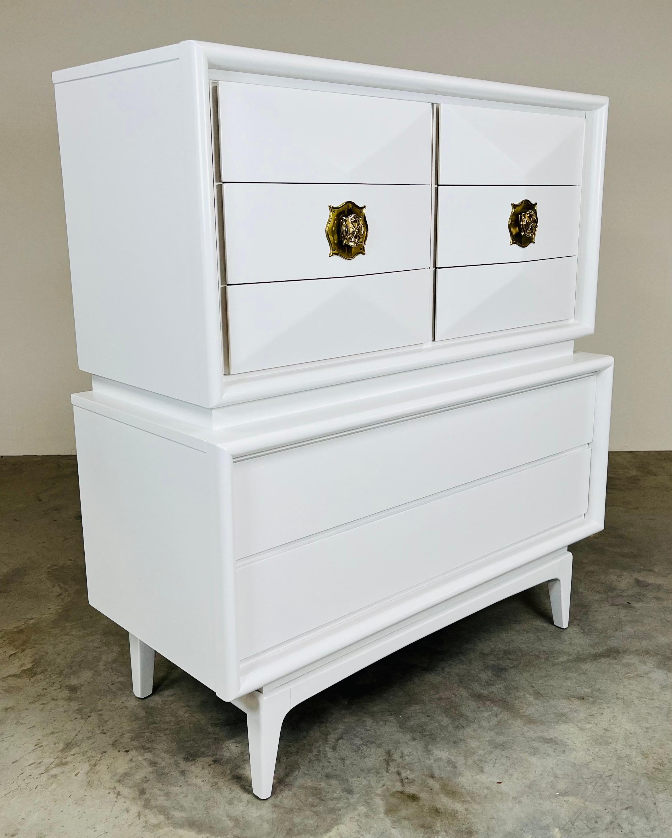 American Mid-Century White Diamond Front 8-Drawer Gentleman's Chest Dresser By United   For Sale