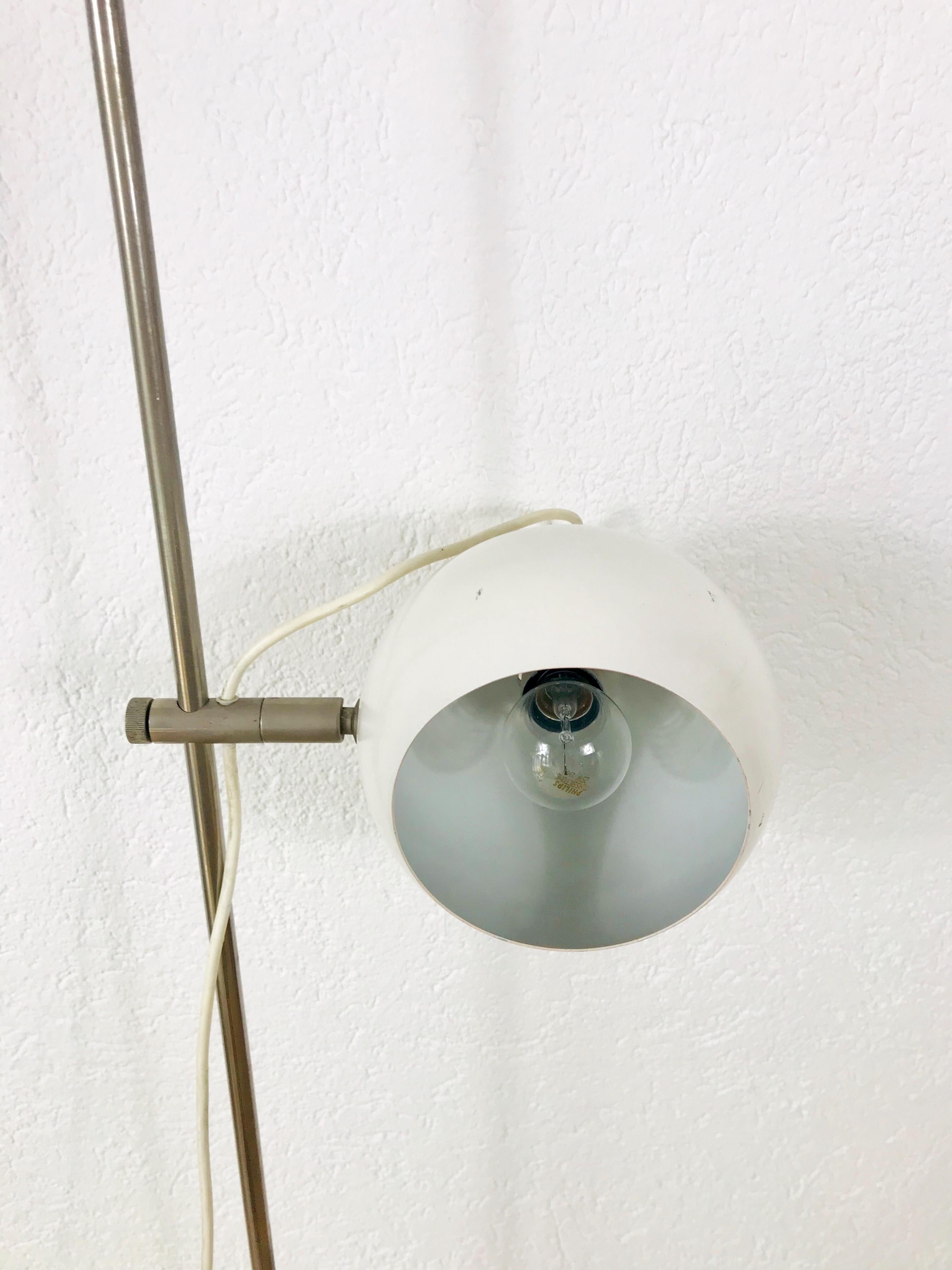Mid-20th Century Midcentury White Floor Lamp in the Style of Joe Colombo, 1960s For Sale