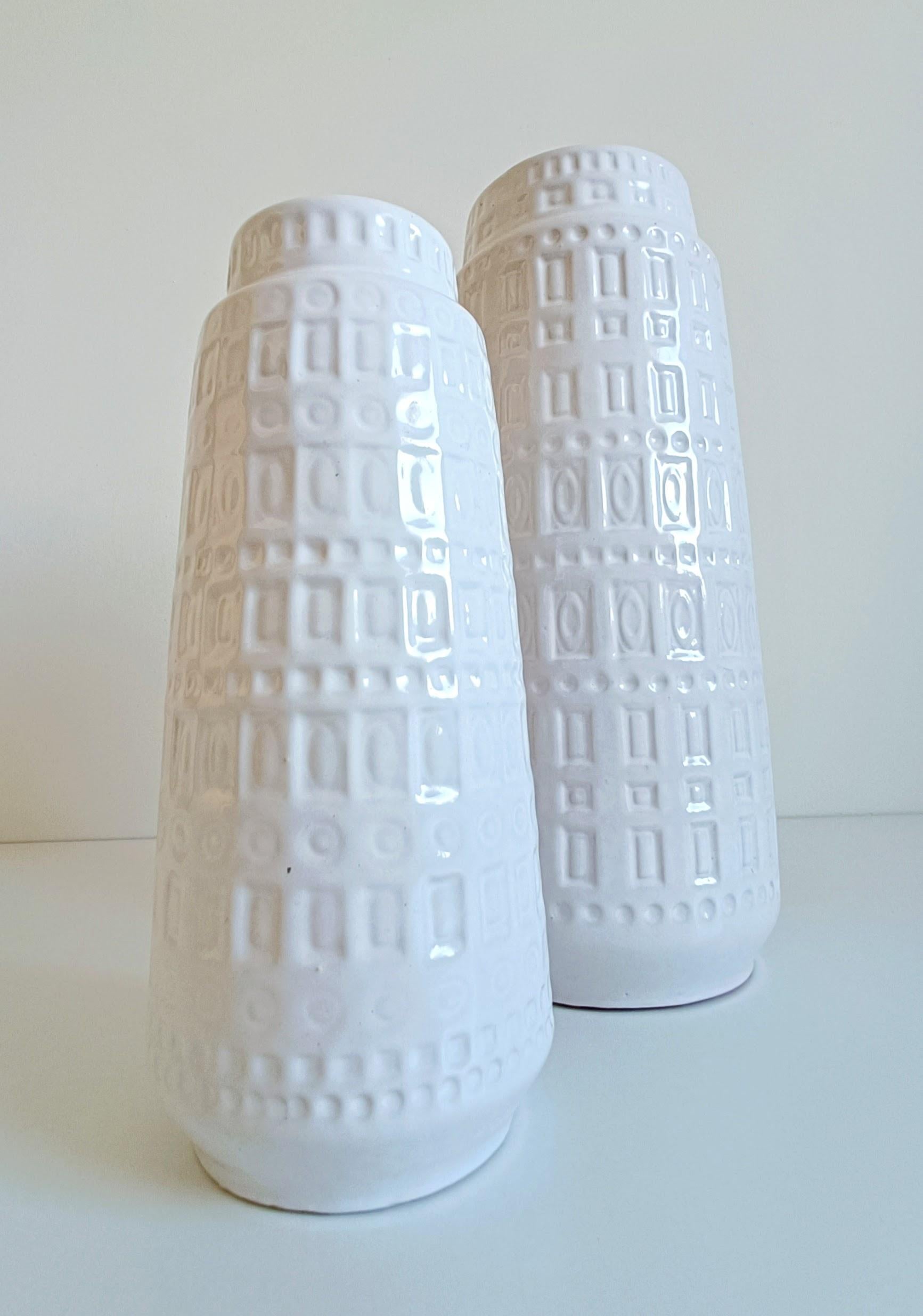Mid-Century White Glazed West Germany Ceramic Vases by Scheurich, 1950s For Sale 2