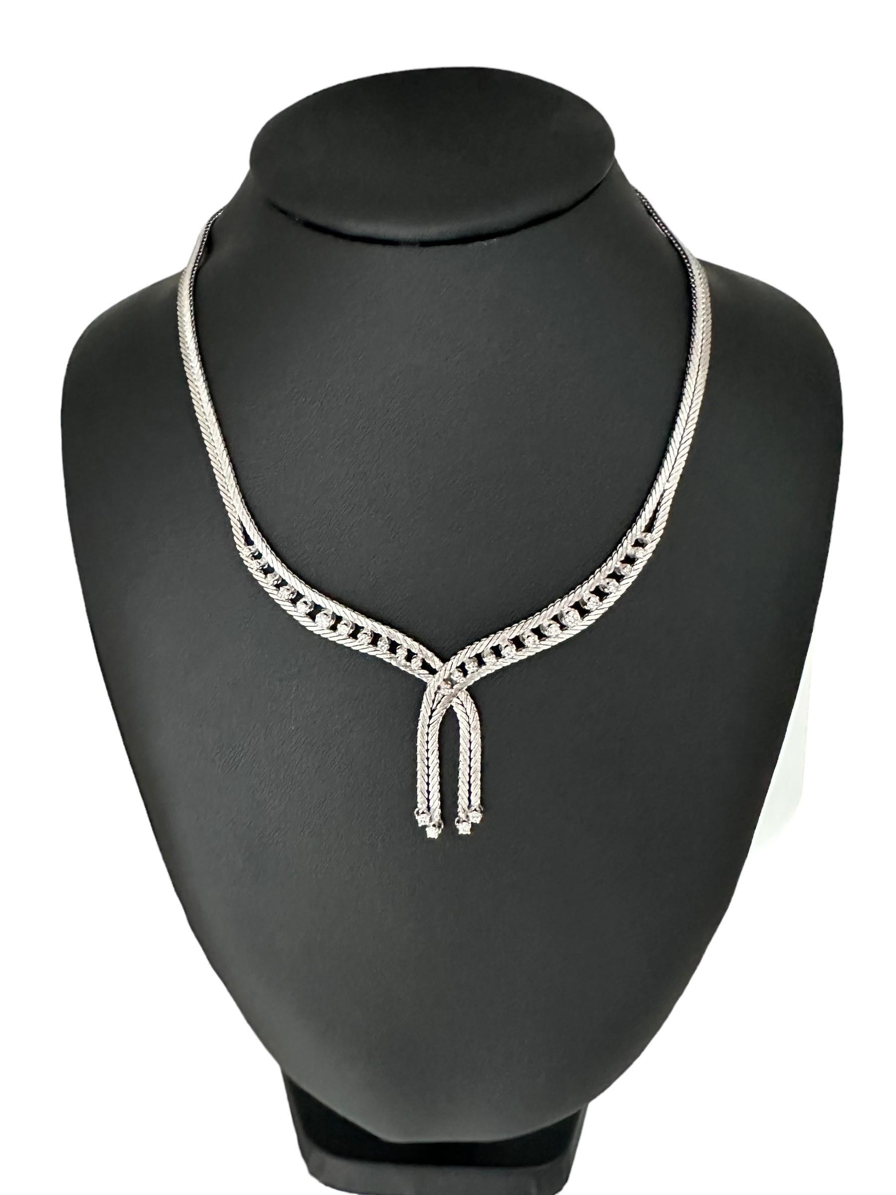 Mid-Century White Gold Necklace with Diamonds In Excellent Condition For Sale In Esch-Sur-Alzette, LU