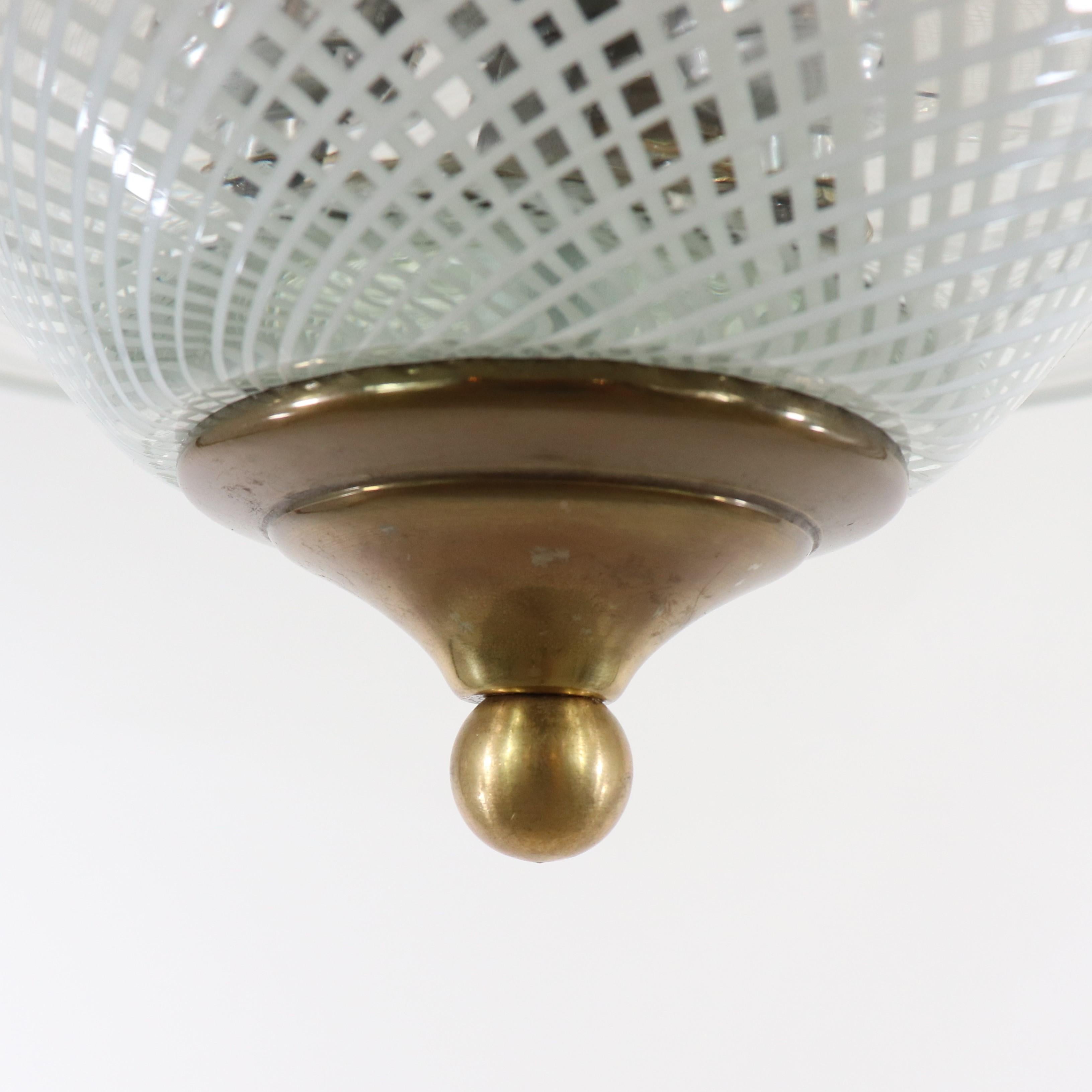 Lampada a forma di fronda di Murano bianca di metà secolo in vendita 2