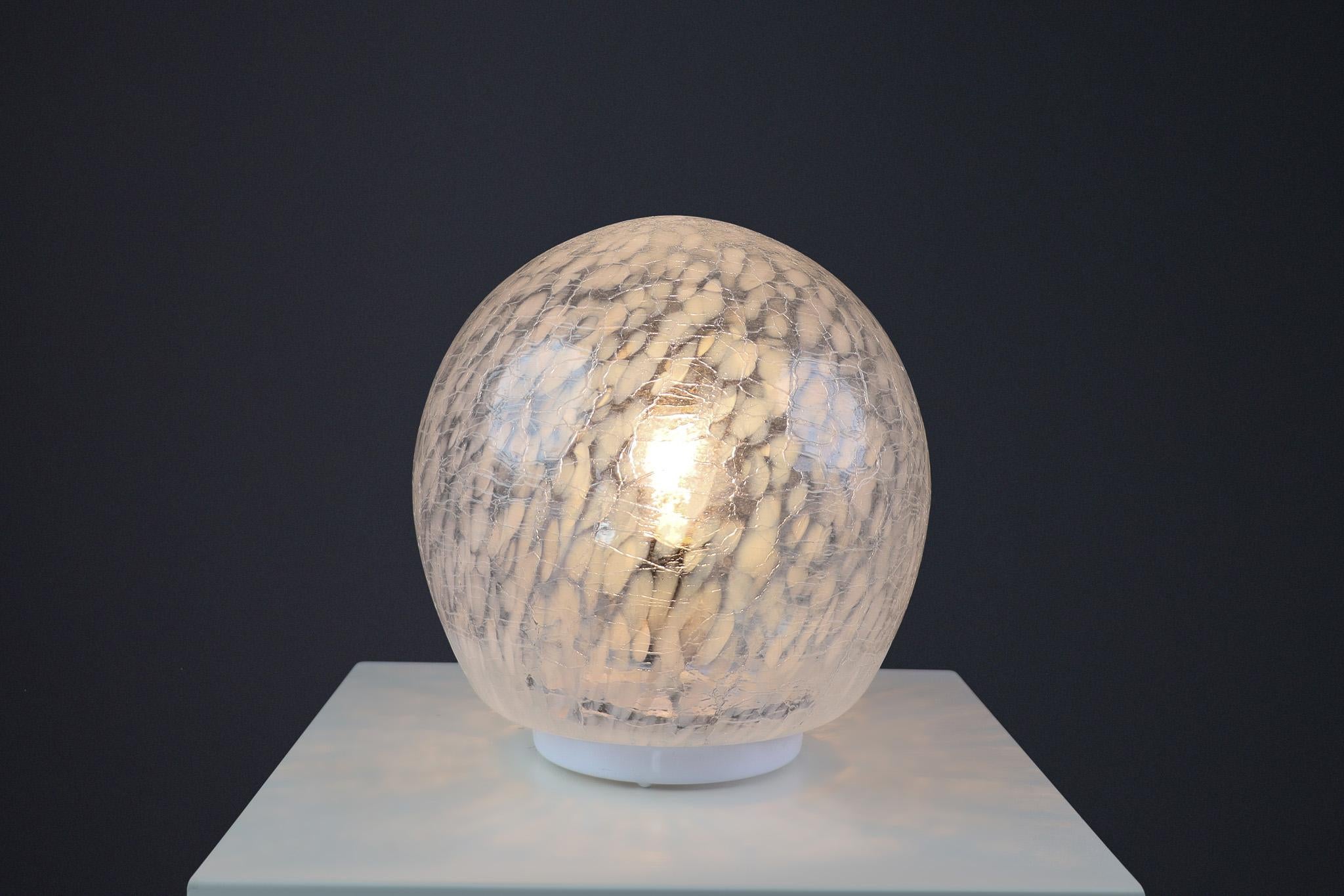 Mid-Century Modern Mid-Century White/Light Blue Murano Glass Table Lamp, Italy 1970s For Sale