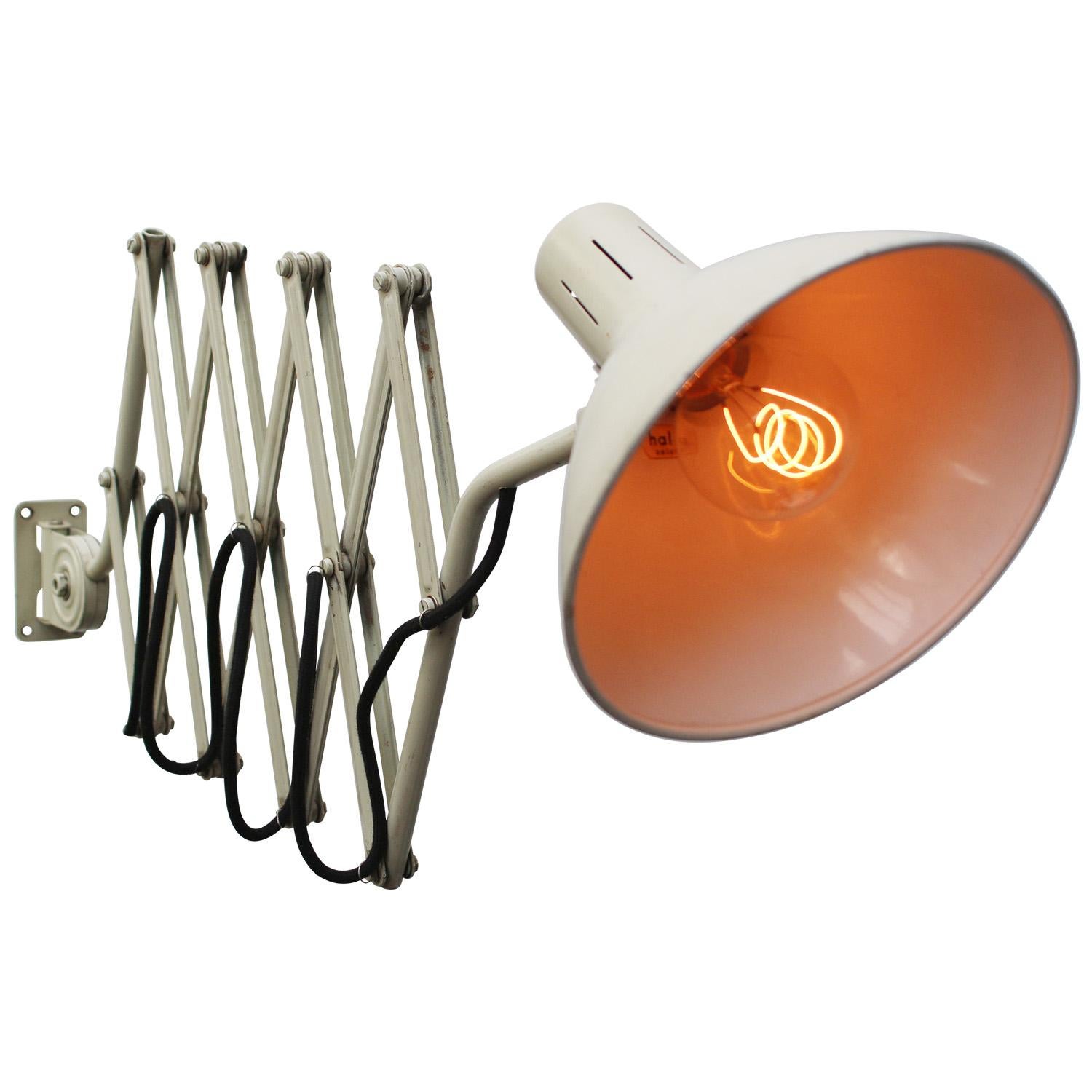 Dutch Mid-Century White Metal Scissor Scone Wall Lamp from Hala, Zeist, Holland For Sale