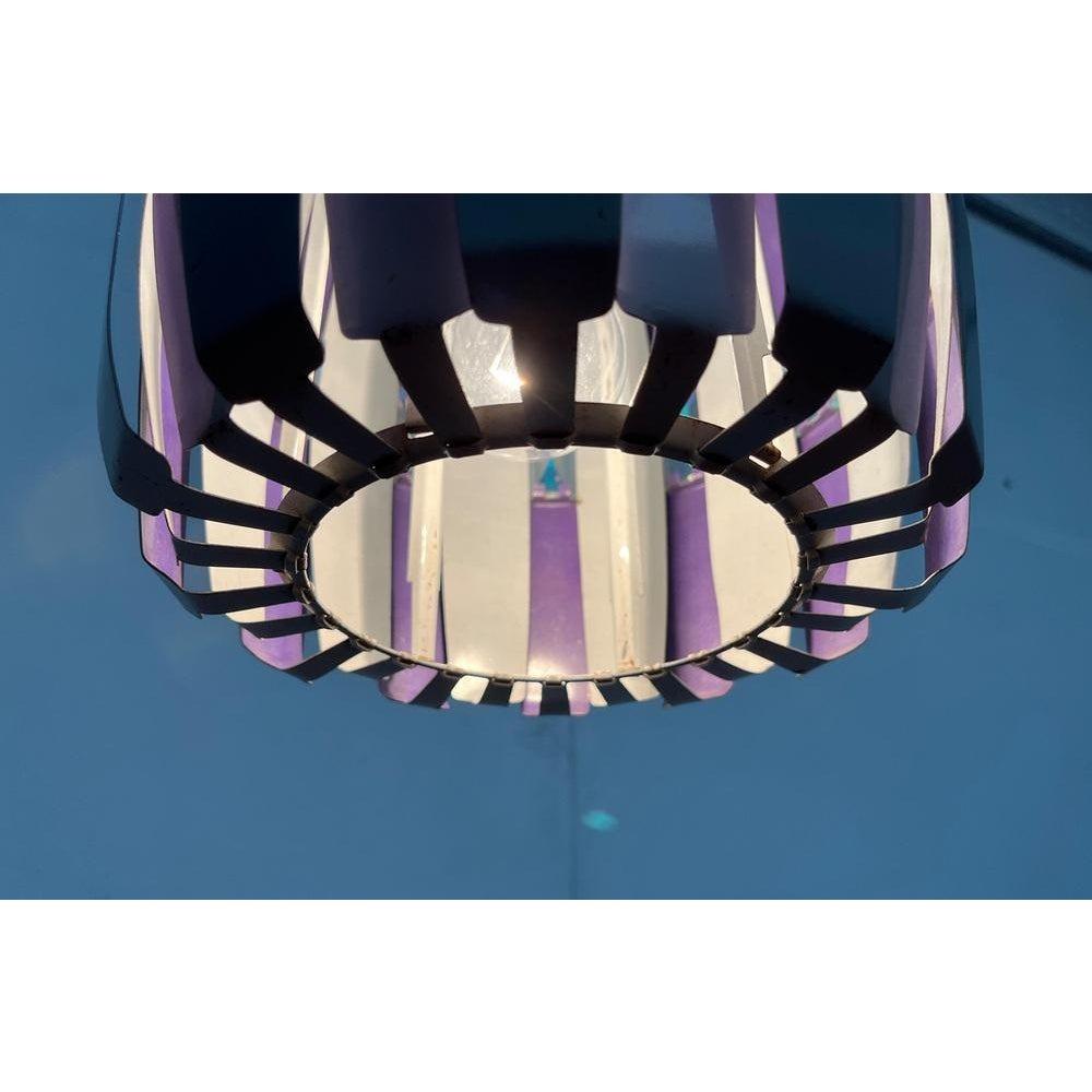 Lampada a sospensione di Werner Schou, 1960, in metallo e prisma, modello bianco di metà secolo in vendita 3