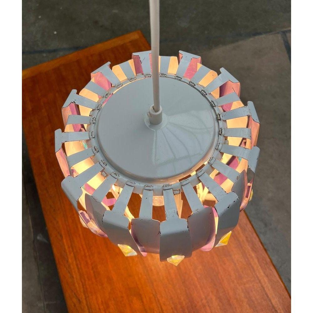 Lampada a sospensione di Werner Schou, 1960, in metallo e prisma, modello bianco di metà secolo in vendita 1