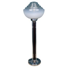 Lampada da terra di metà secolo in bianco di Mazzega Murano Italia anni 
70