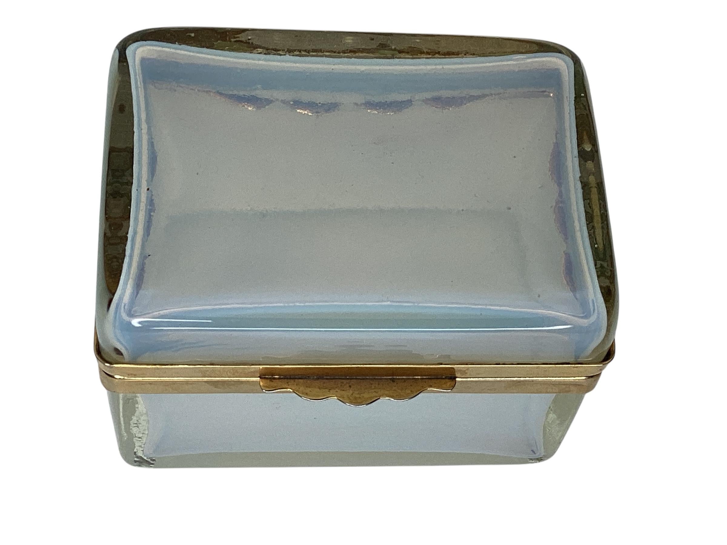 20th Century Mid Century White Murano Glass Box For Sale