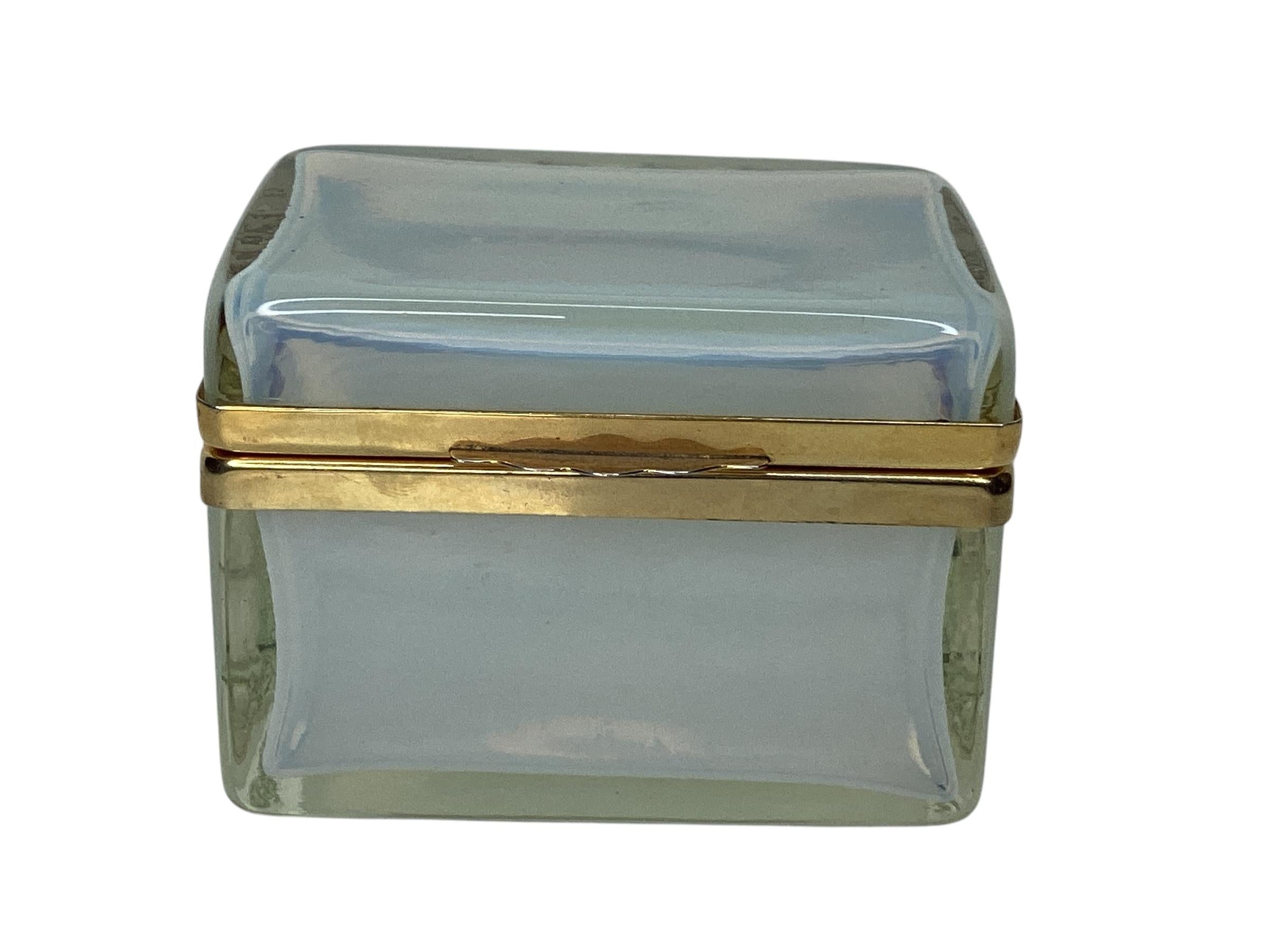 Mid Century White Murano Glass Box For Sale 2