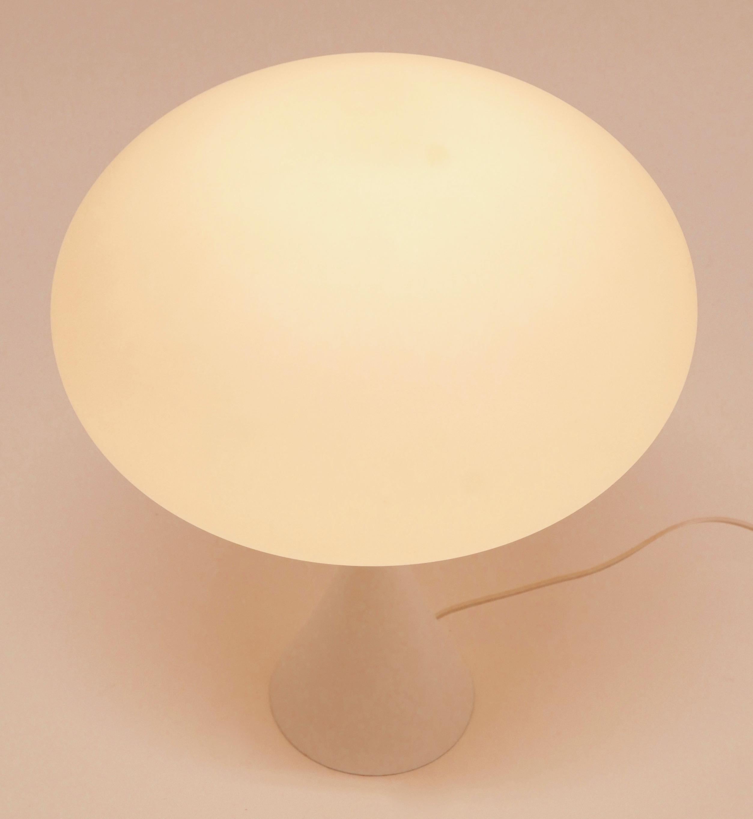 Mid-Century Modern Midcentury White Mushroom Table Lamp, Laurel Lamp Company