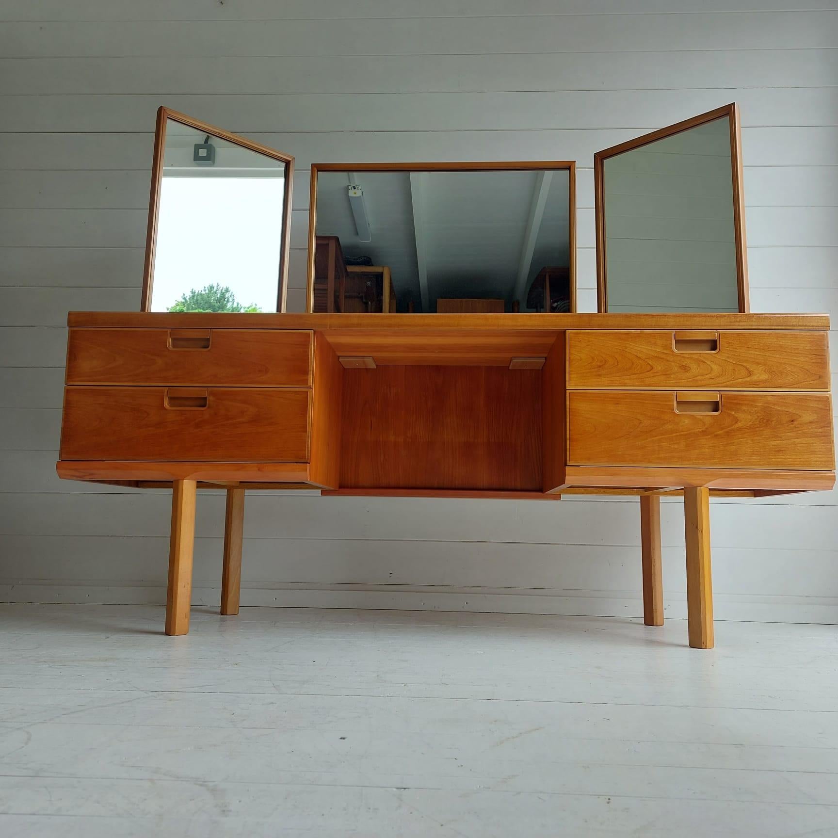 Midcentury White & Newton teak & Beech Dressing Table Triptych Mirror and Stool In Good Condition In Leamington Spa, GB