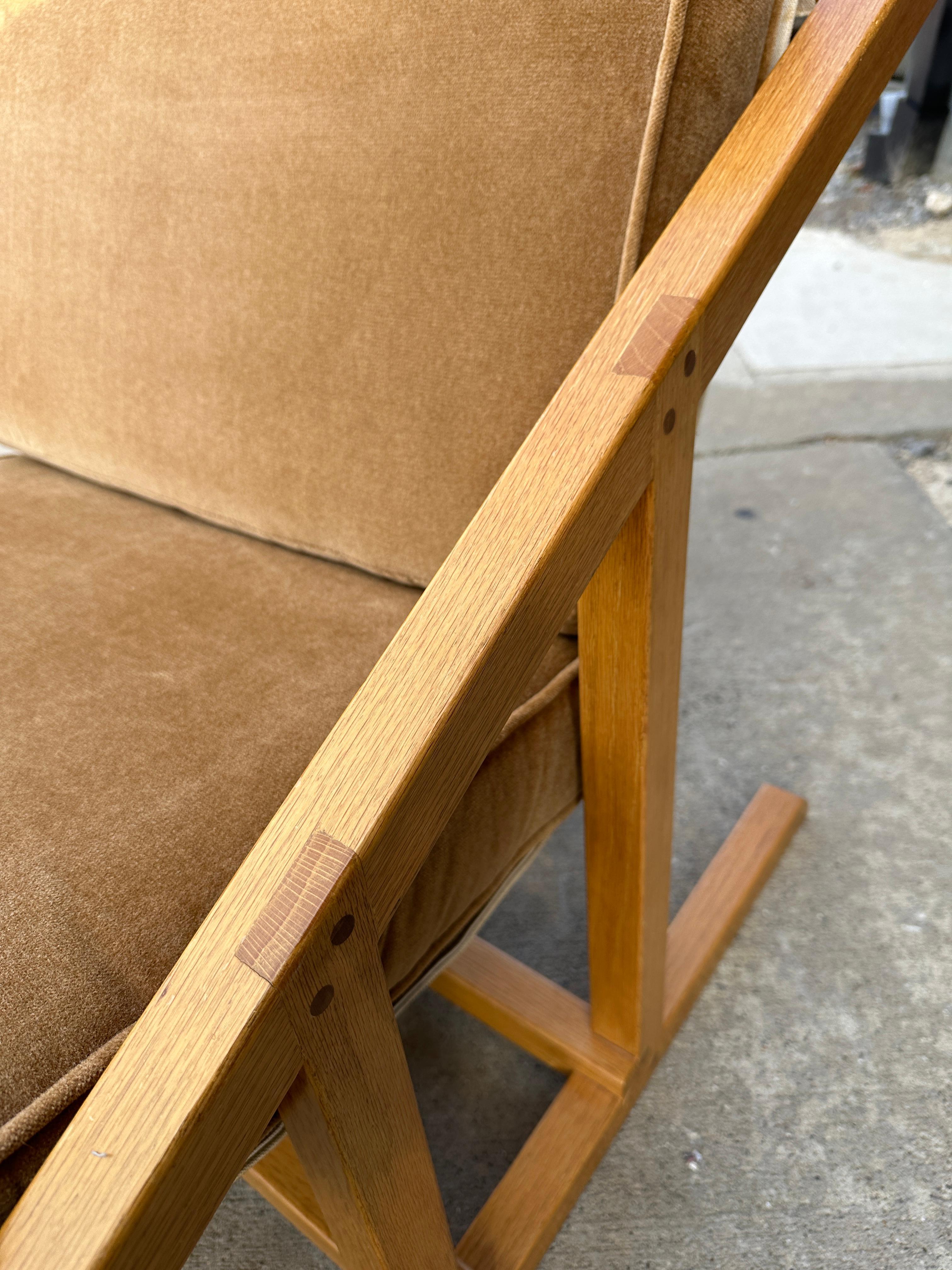 Midcentury White Oak Sling Chair with Velvet Cushions For Sale 2