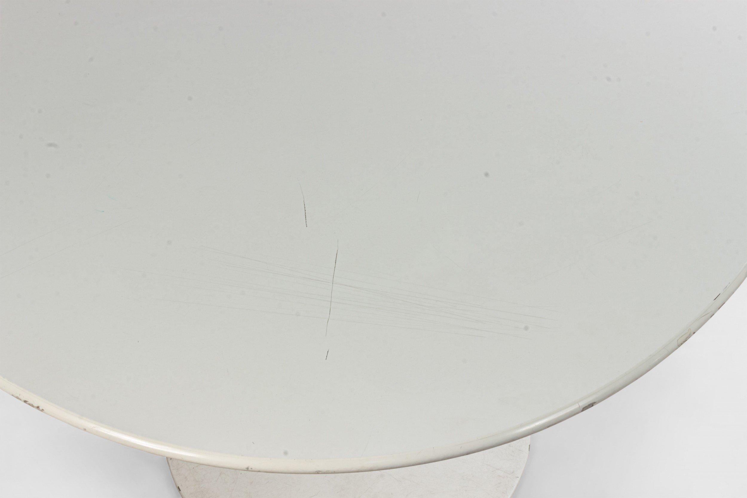 oval white tulip table