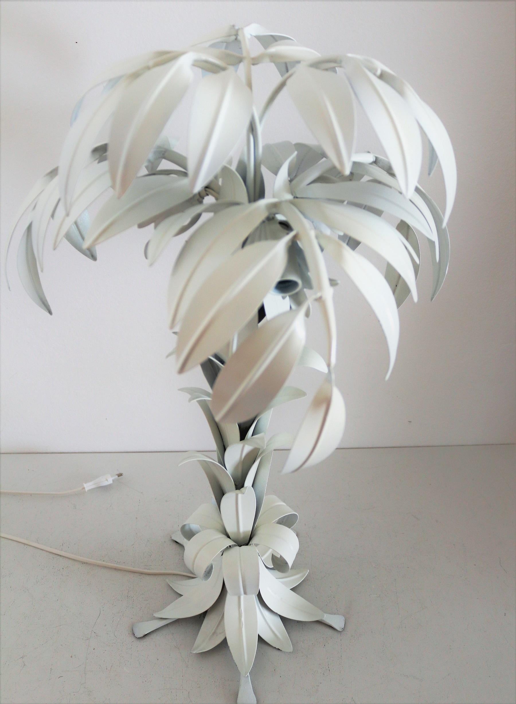 Mid-Century White Palm Tree Table Lamp by Hans Kögl, 1970s For Sale 4