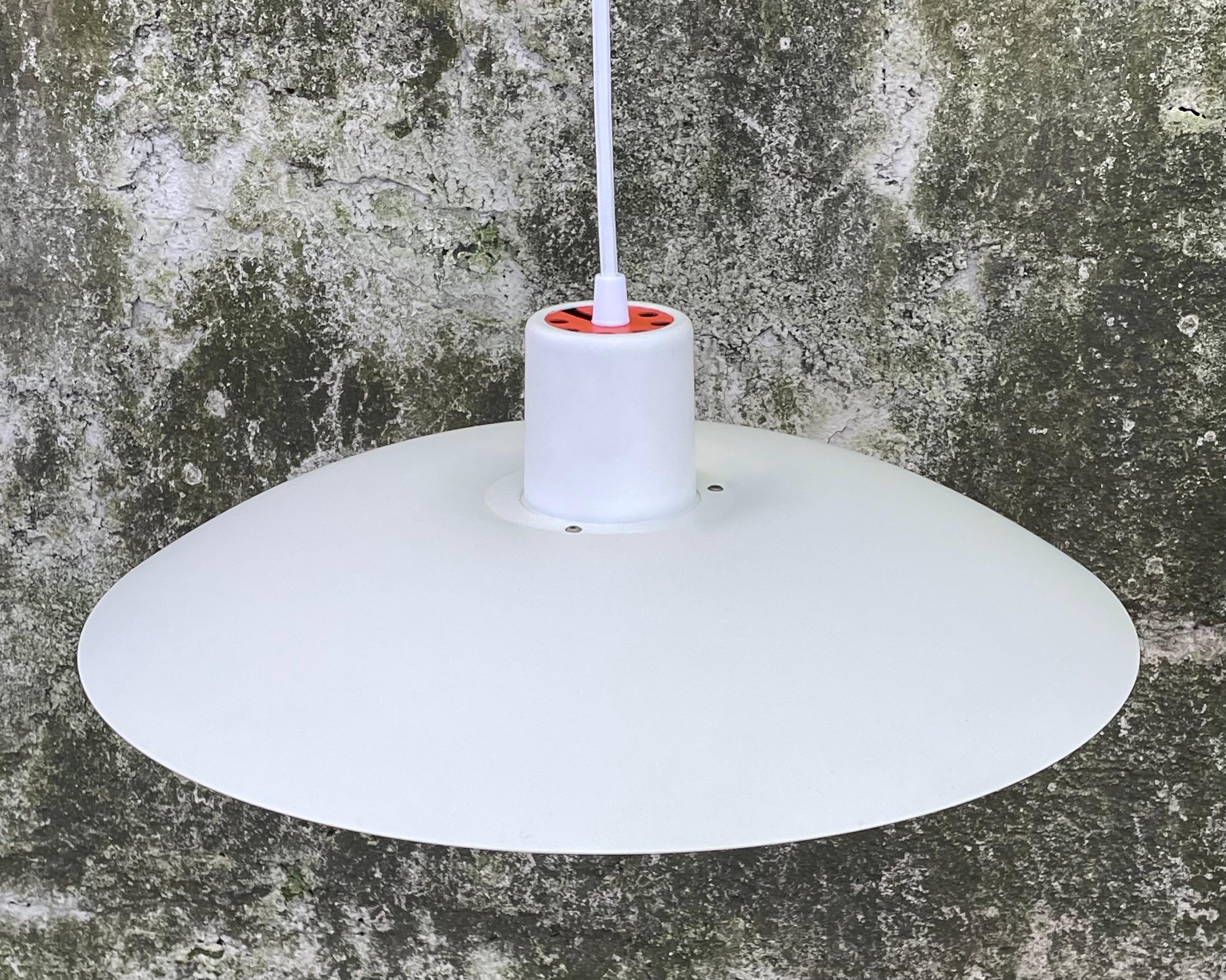 Mid-Century Modern Mid Century White Pendant Light by Poul Henningsen for Louis Poulsen, Denmark For Sale