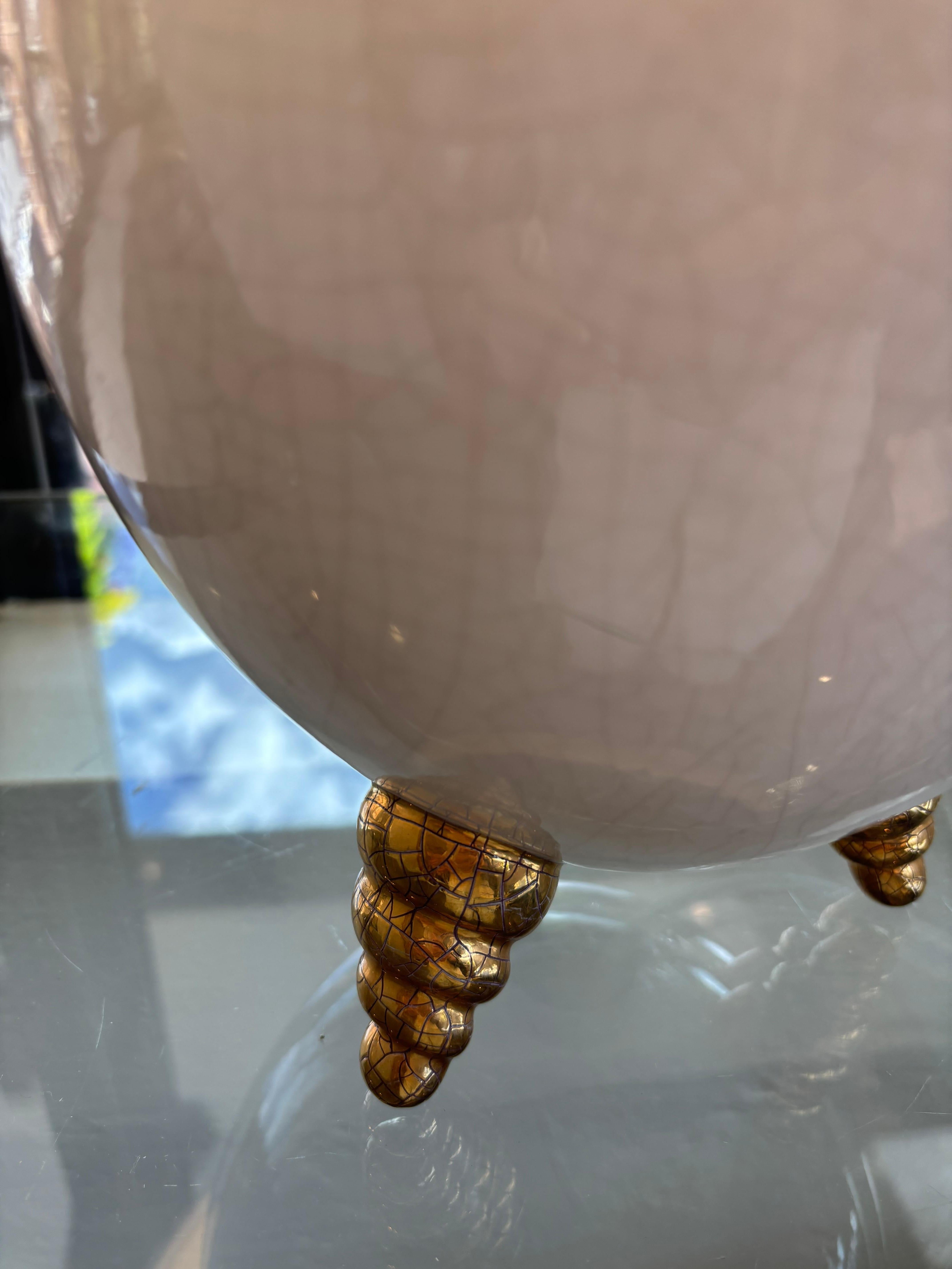 French Mid Century White Porcelain Lamp with Gilded Feet, France 1960's For Sale