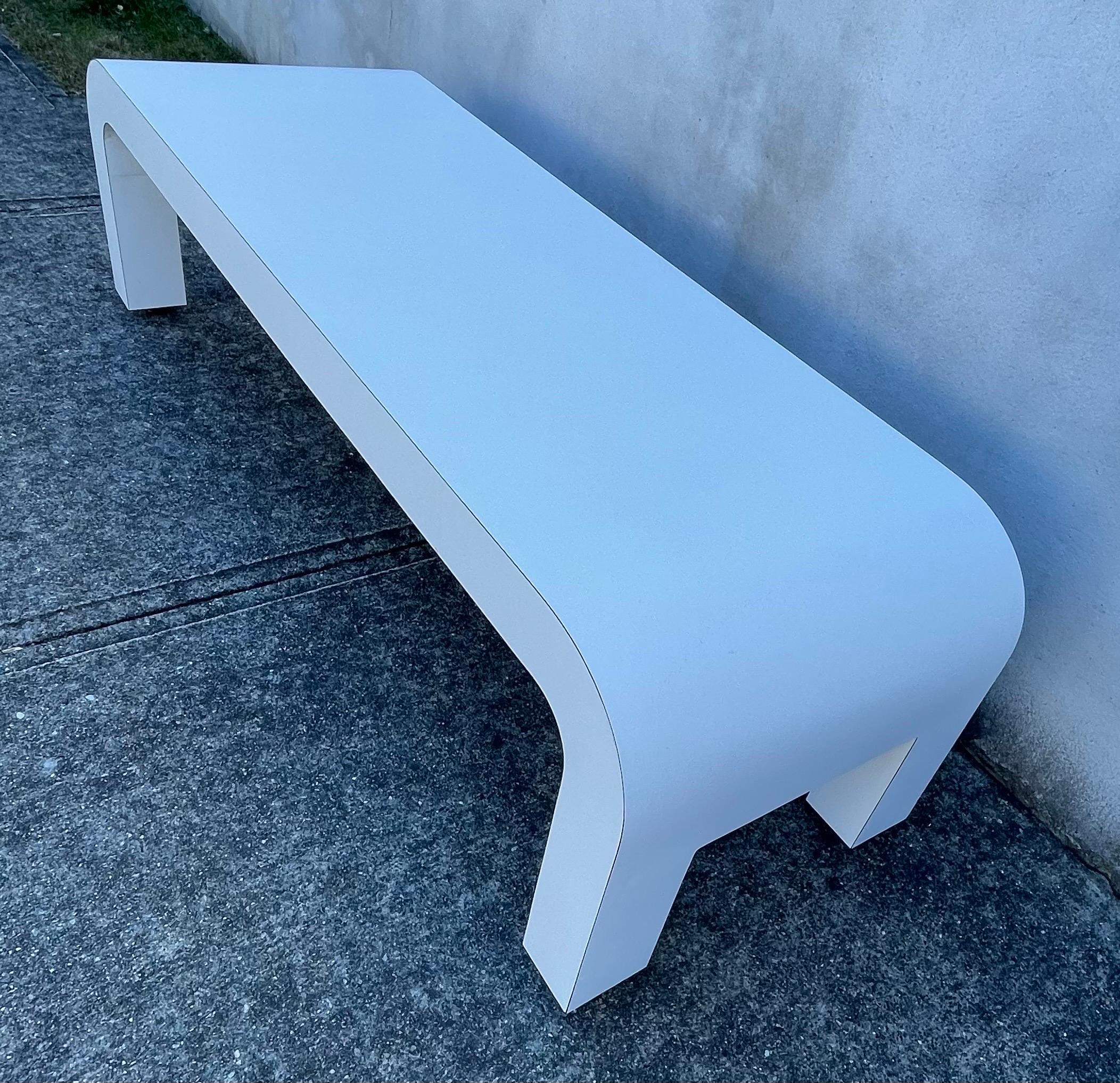 Mid Century White Rectangular Coffee Table in the Style of Karl Springer In Good Condition For Sale In Bedford Hills, NY