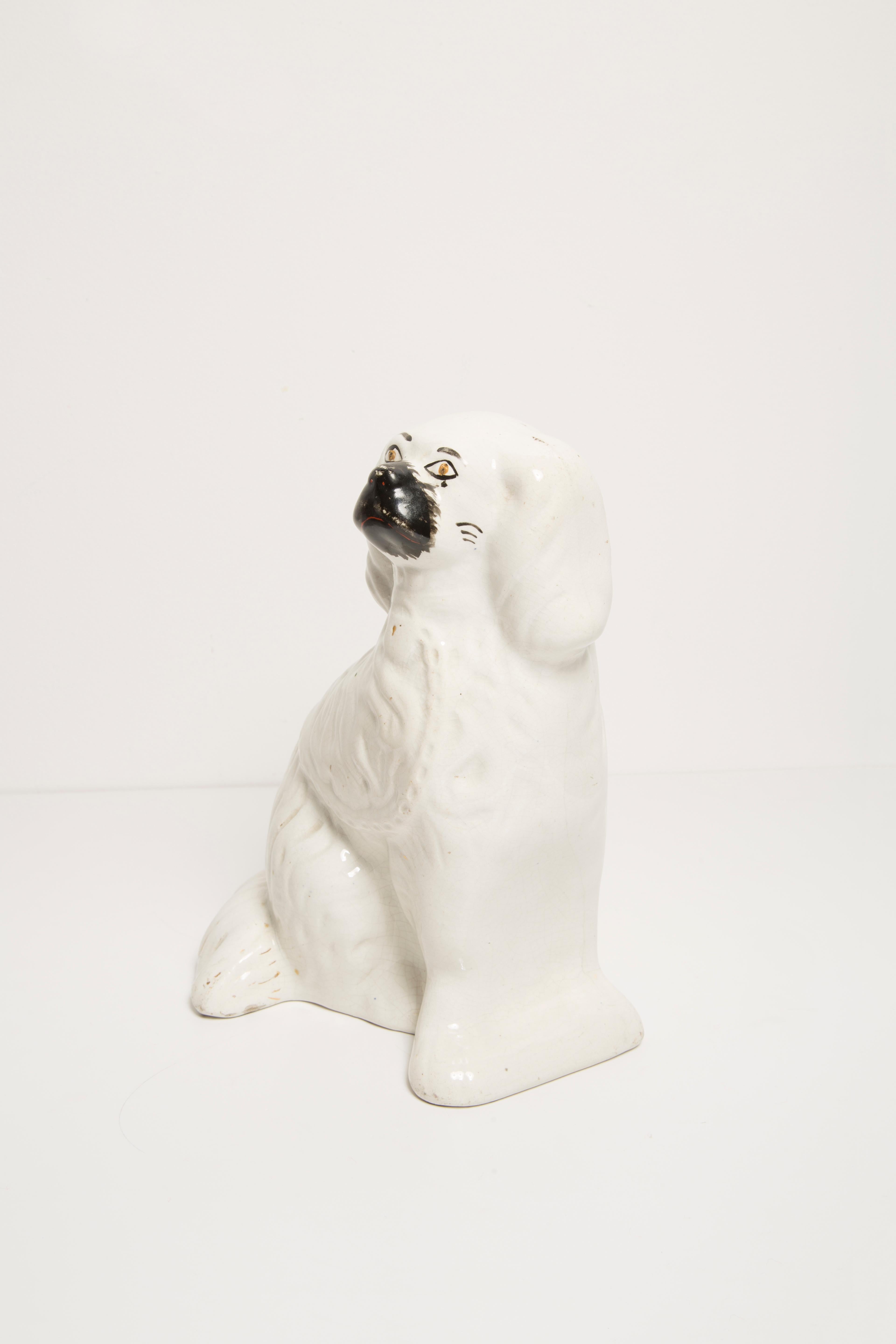 Mid-Century Modern Mid Century White Spaniel Dog Sculpture Staffordshire England, 1960s For Sale
