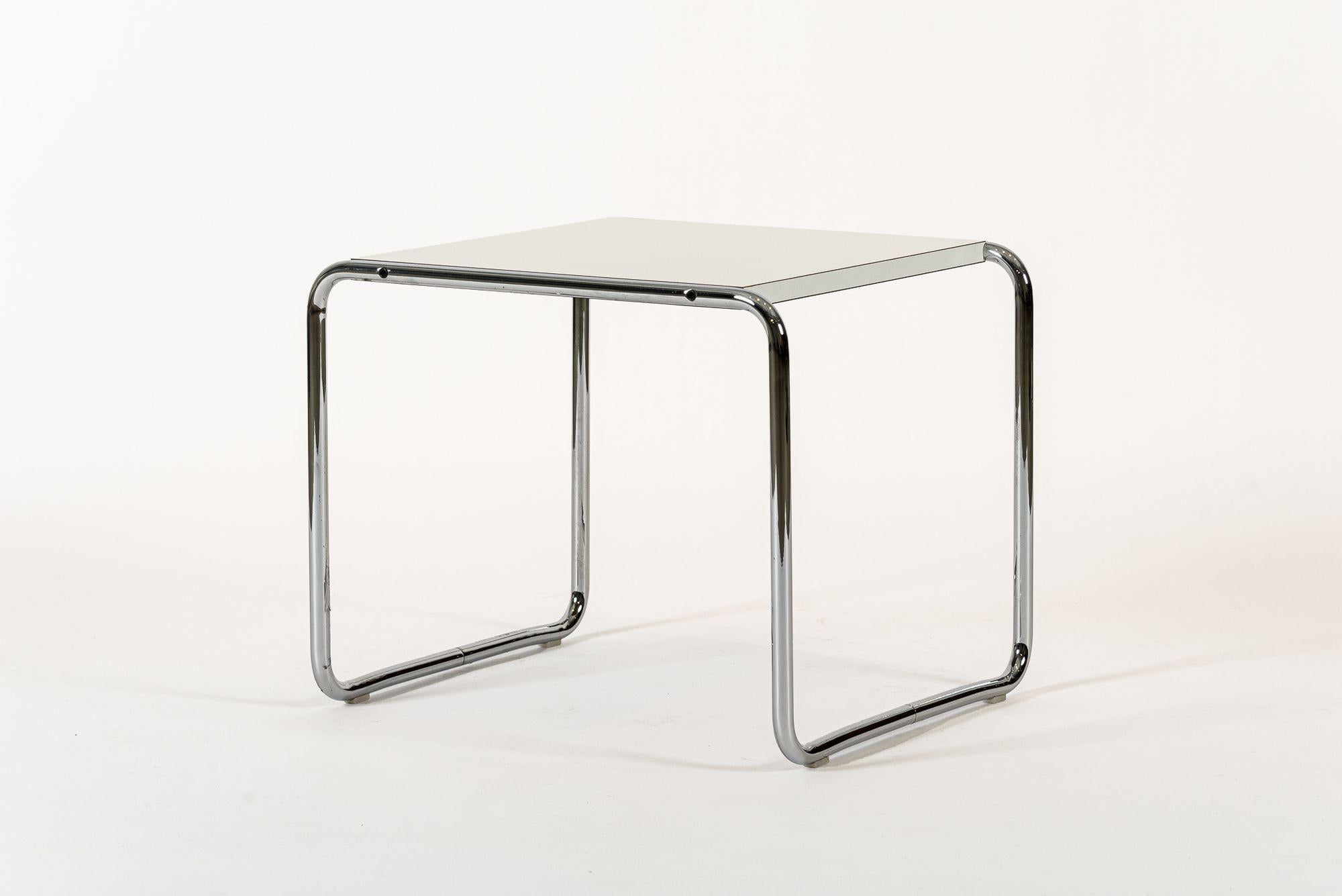 Mid Century White Tubular Steel Laccio Side Table by Marcel Breuer for Knoll 5