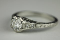 Filigraner Verlobungsring mit Diamanten der Gebrüder Whitehouse aus der Jahrhundertmitte