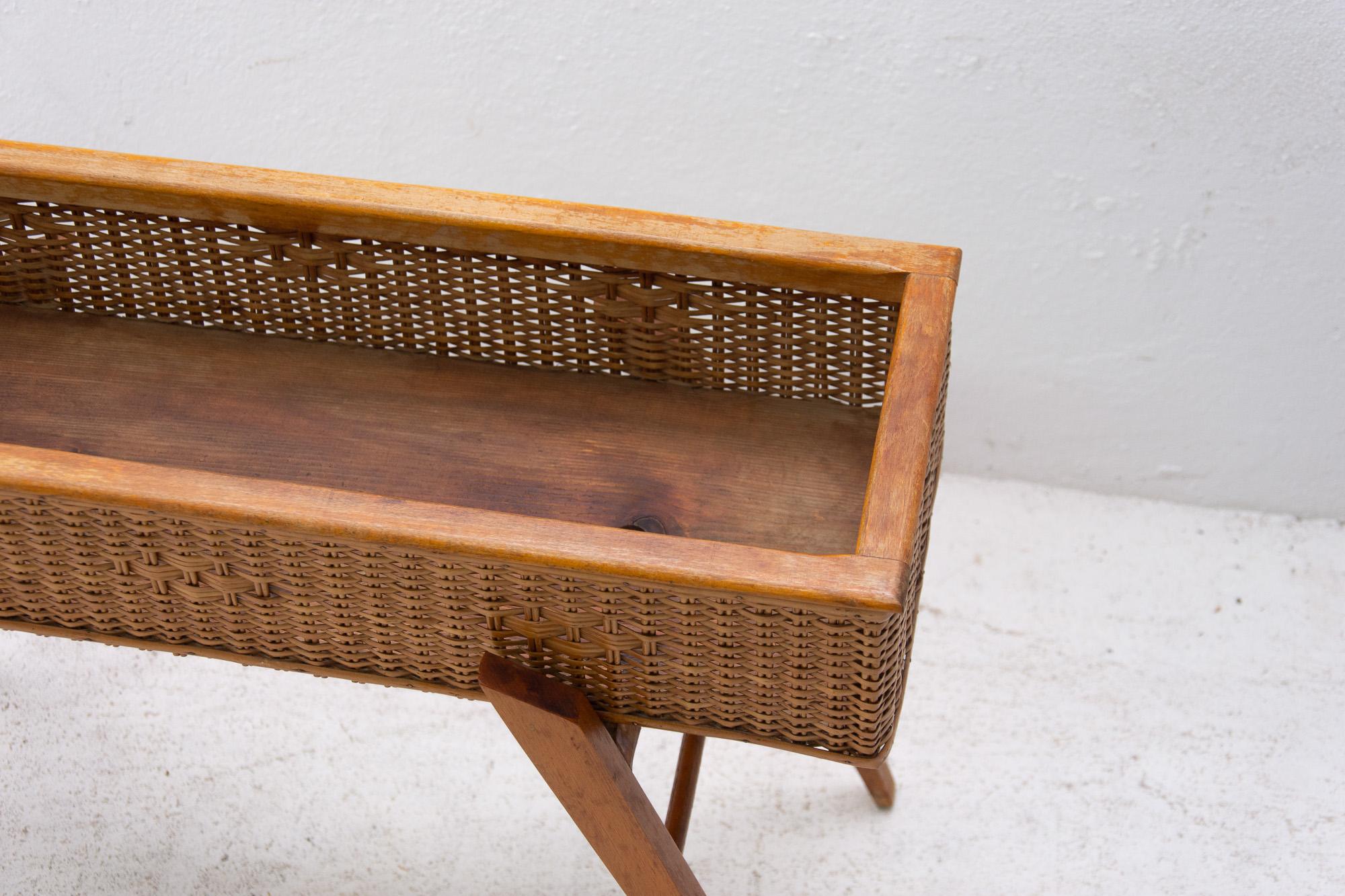 Midcentury Wicker and Beech Plant Stand, 1960s, Central Europe 3