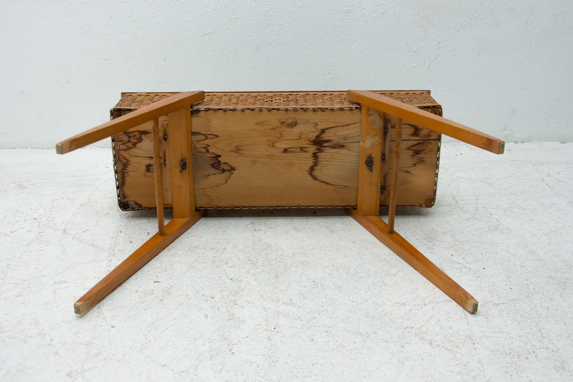 Midcentury Wicker and Beech Plant Stand, 1960s, Central Europe 5
