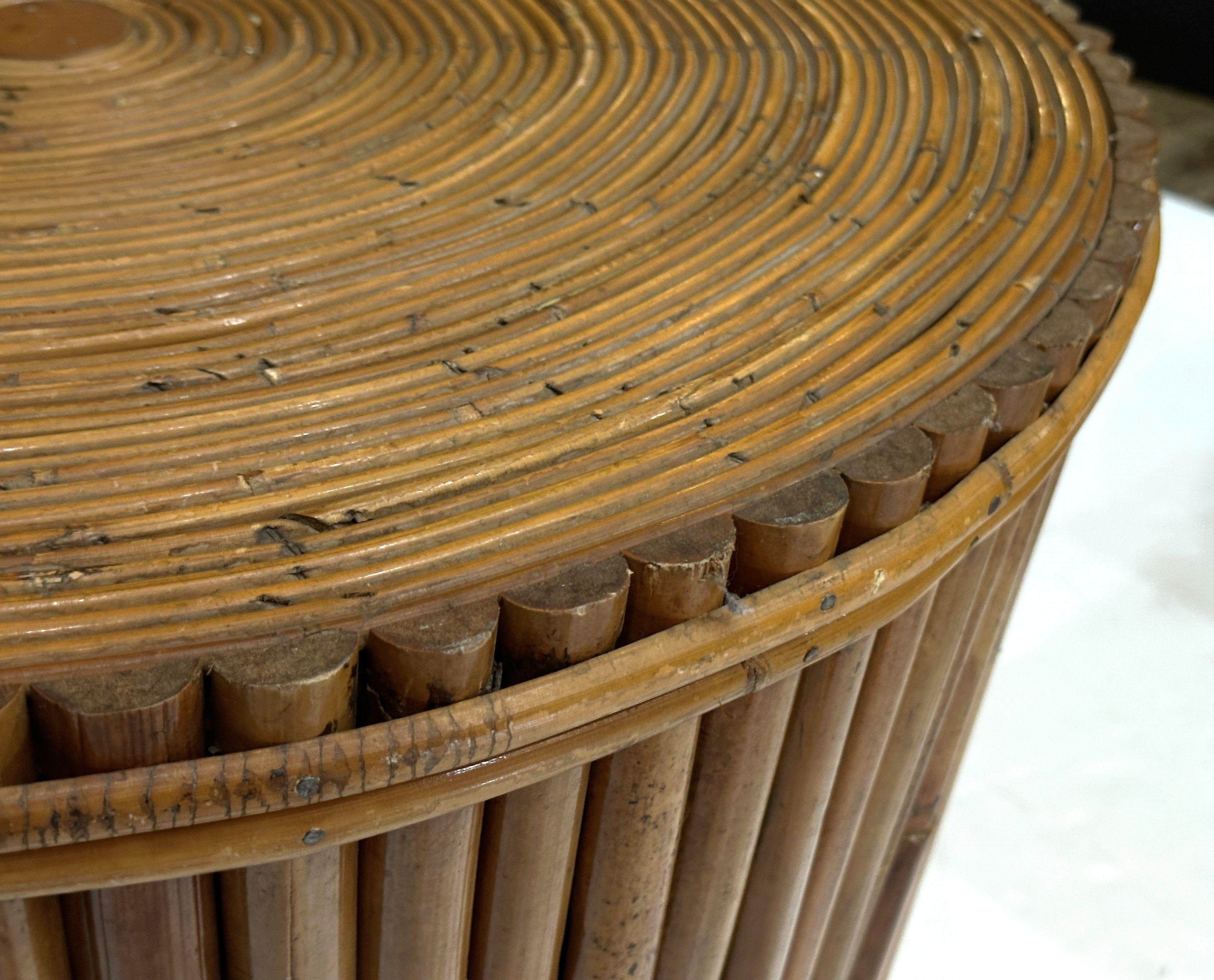 Mid-Century Wicker and Rattan Round Table or Bench from Italy For Sale 1