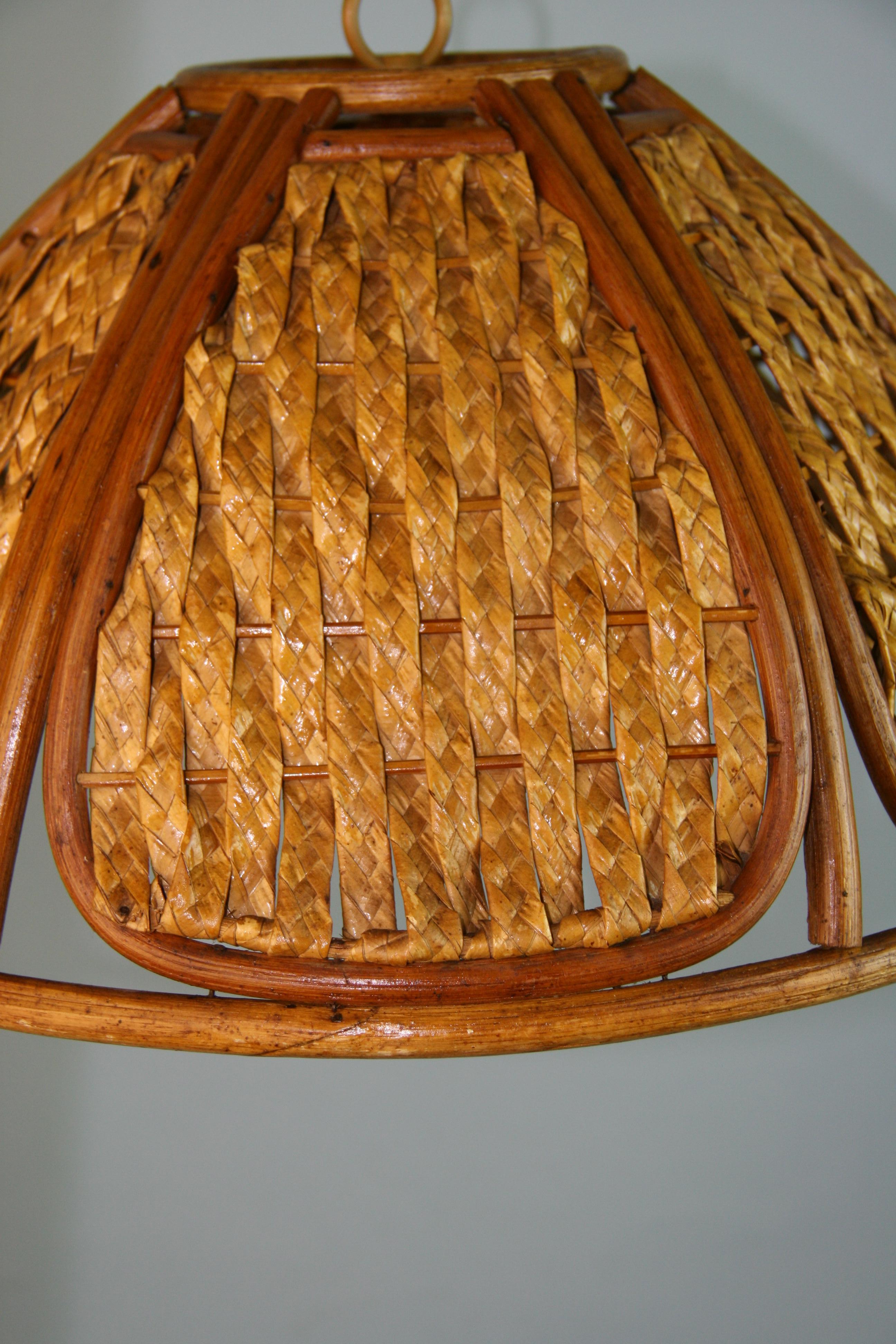 Spanish Mid Century Wicker and Rattan Pendant For Sale 6