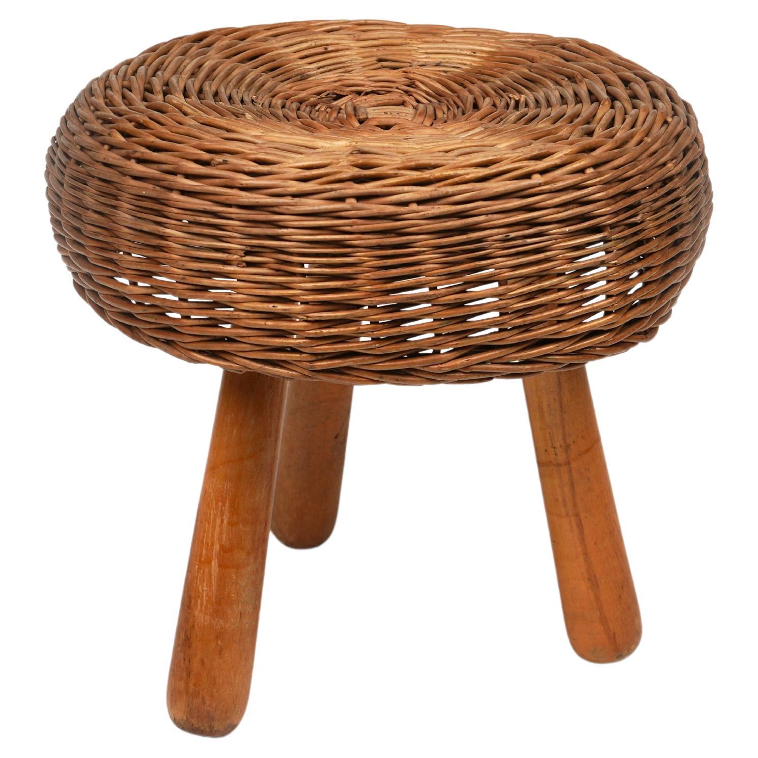 Midcentury Wicker and Wood Tripod Stool by Tony Paul, United States, 1950s In Good Condition For Sale In Rome, IT