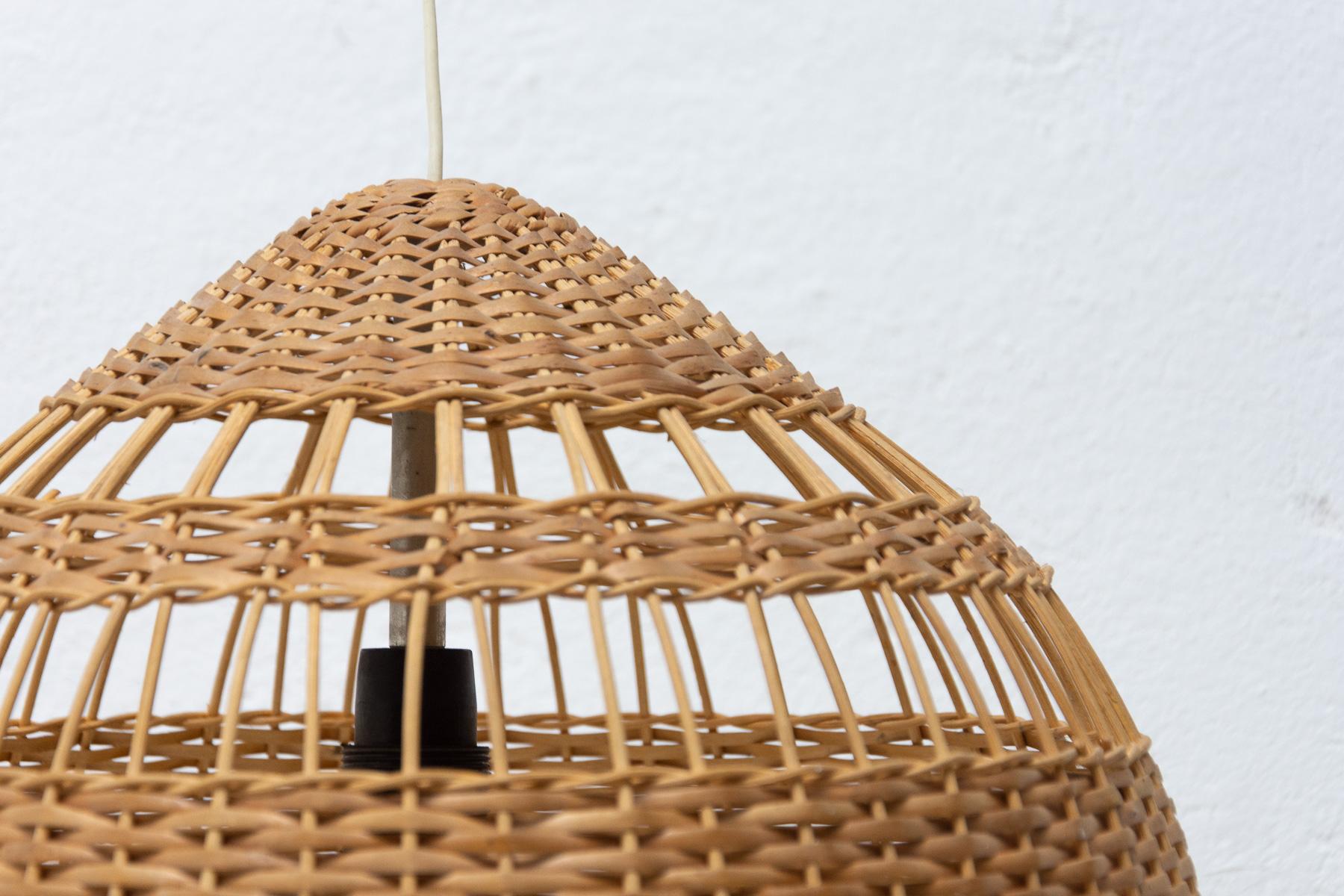 Mid-Century Wicker Hanging Chandelier by ULUV, 1960's For Sale 1