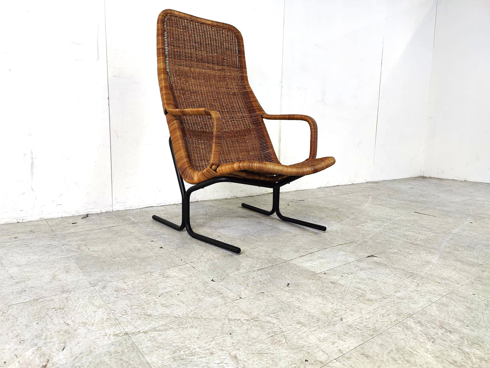 Mid-Century Wicker lounge chair by Dirk Van Sliedrecht, 1960's, Netherlands In Good Condition For Sale In HEVERLEE, BE