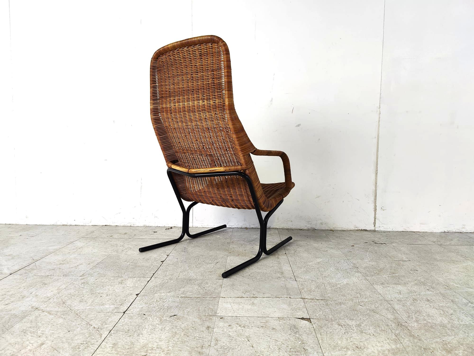Mid-Century Wicker lounge chair by Dirk Van Sliedrecht, 1960's, Netherlands For Sale 1