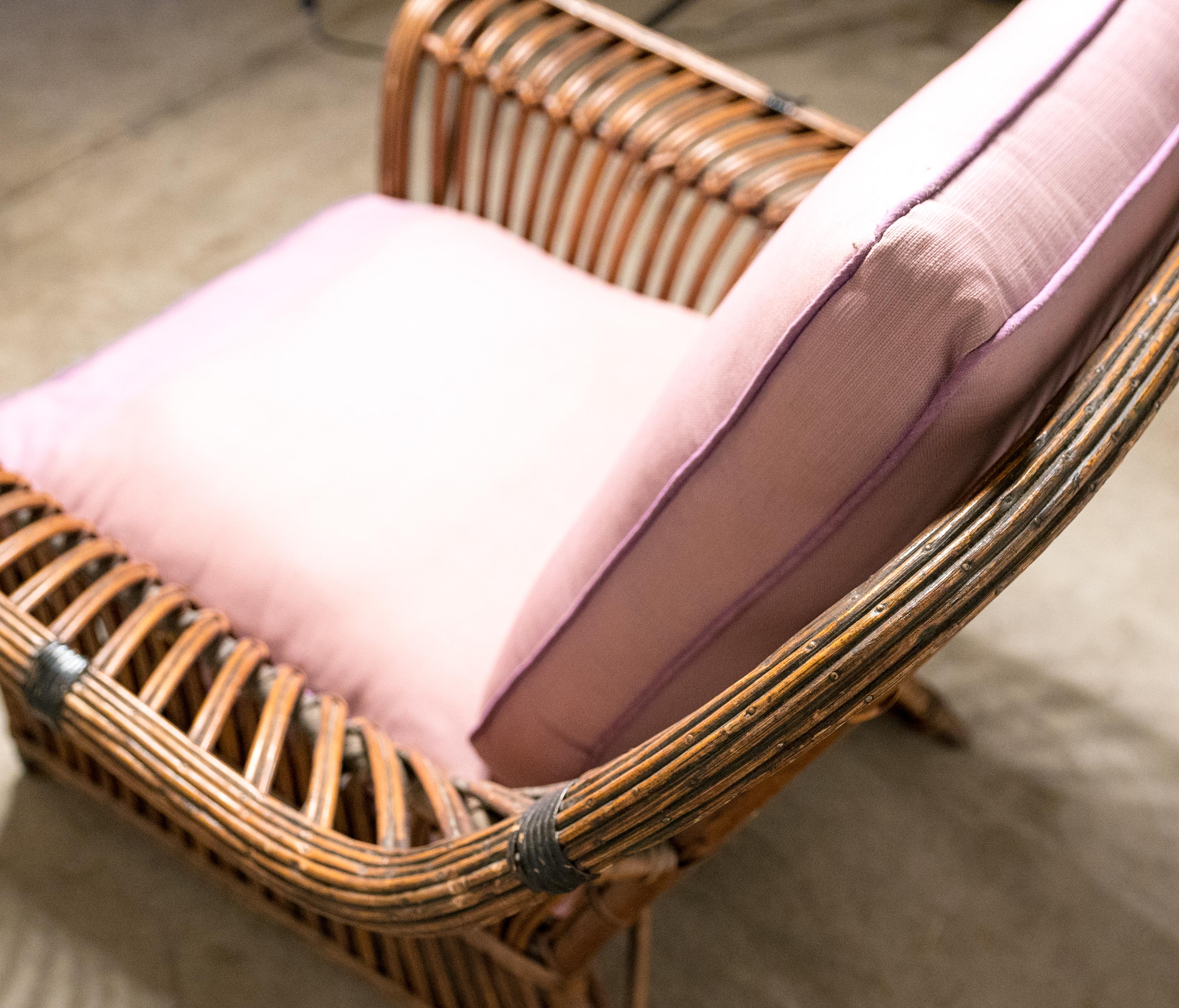 Mid-Century Wicker Lounge Chair 1