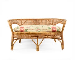 Midcentury Wicker Love Seat mit geblümter Polsterung