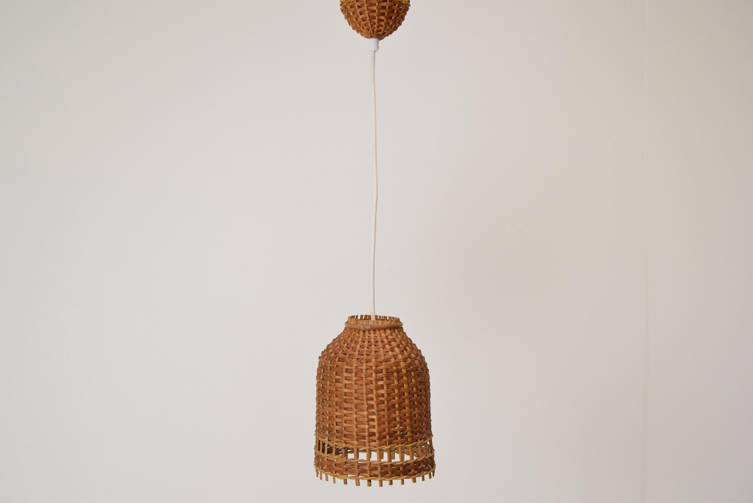 Made in Czechoslovakia
Made of Wicker and Wood
New Cabling
1xE27 or E26 Bulb 
Original Condition 
US Wiring Compatible.