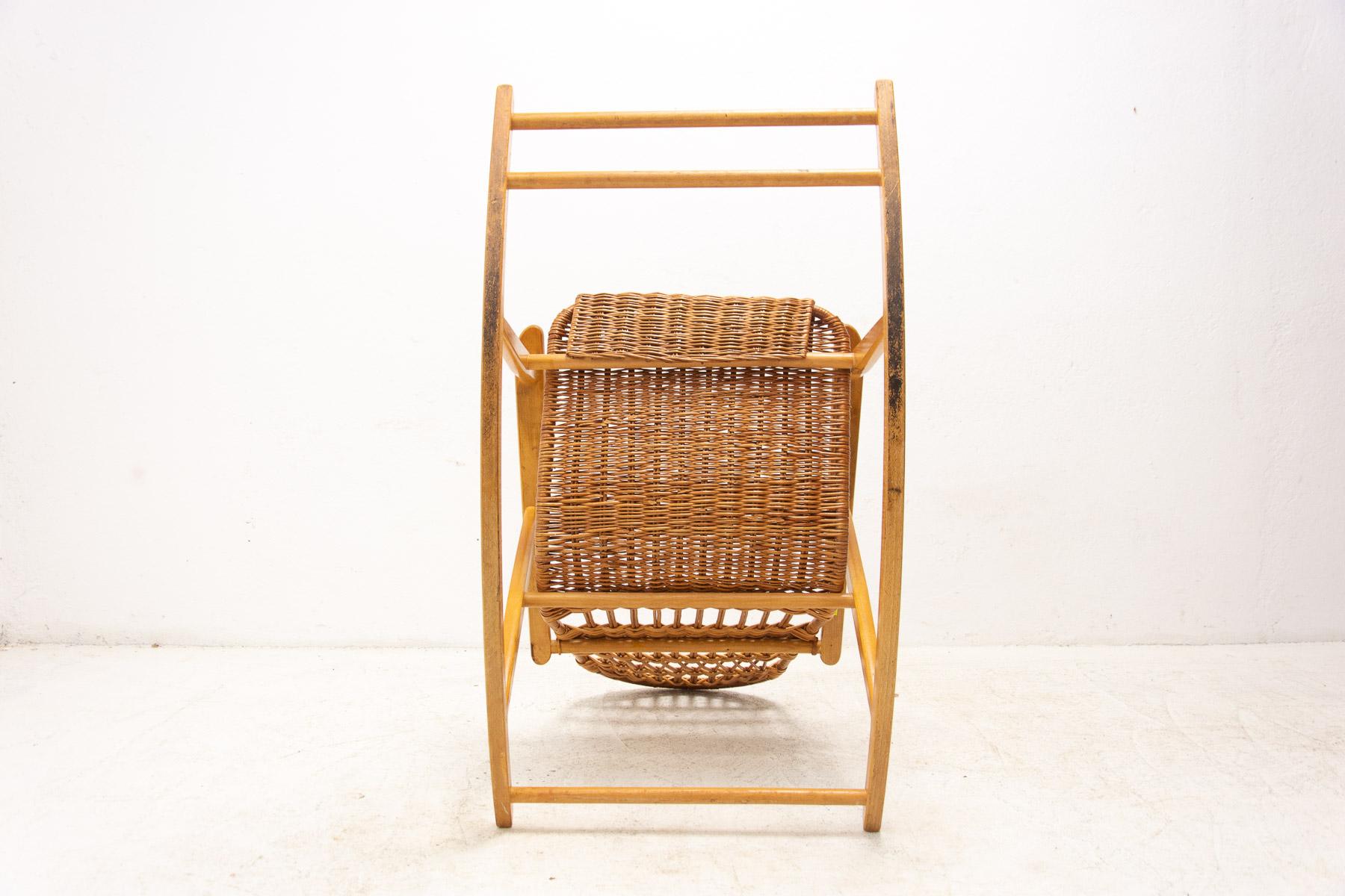 Mid-Century Wicker Rocking Chair, Czechoslovakia, 1970's For Sale 7