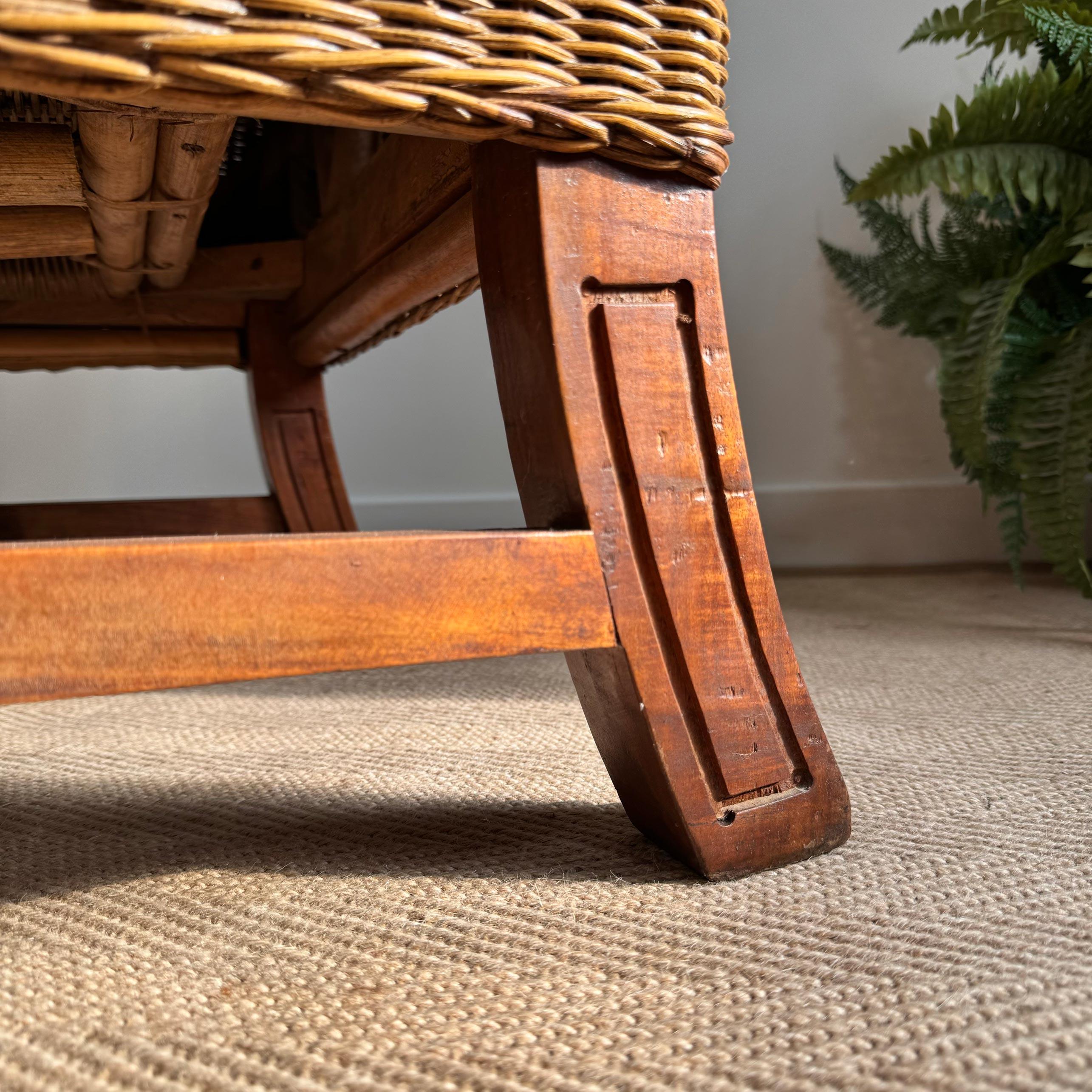 Mid Century Wicker Wing Back Armchair In Good Condition For Sale In Hastings, GB