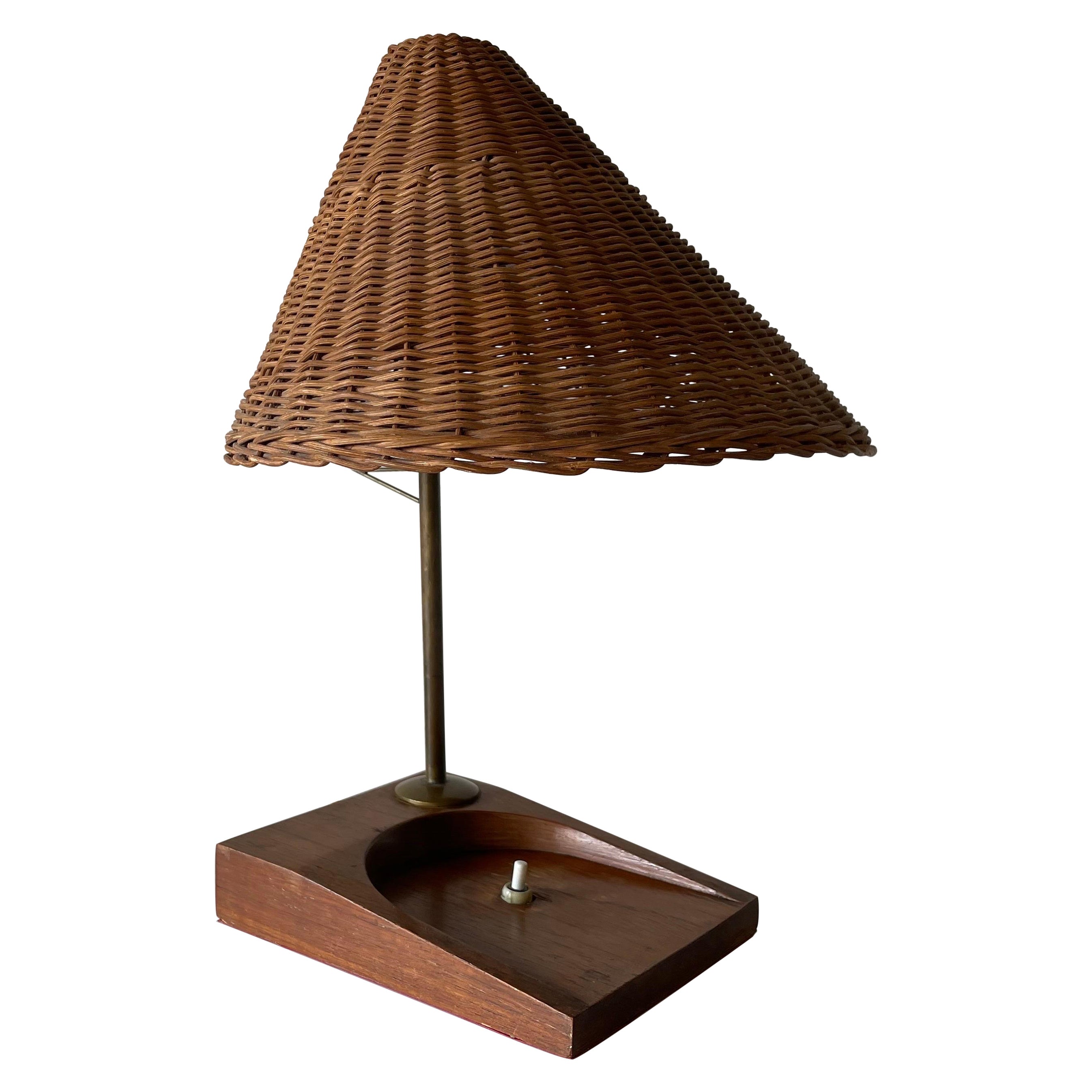 Lámpara de escritorio de mimbre y madera de mediados de siglo, años 50, Italia
