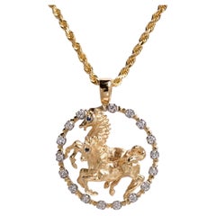 Pendentif en or jaune 14k et palladium avec diamant pour chevaux sauvages du milieu du siècle