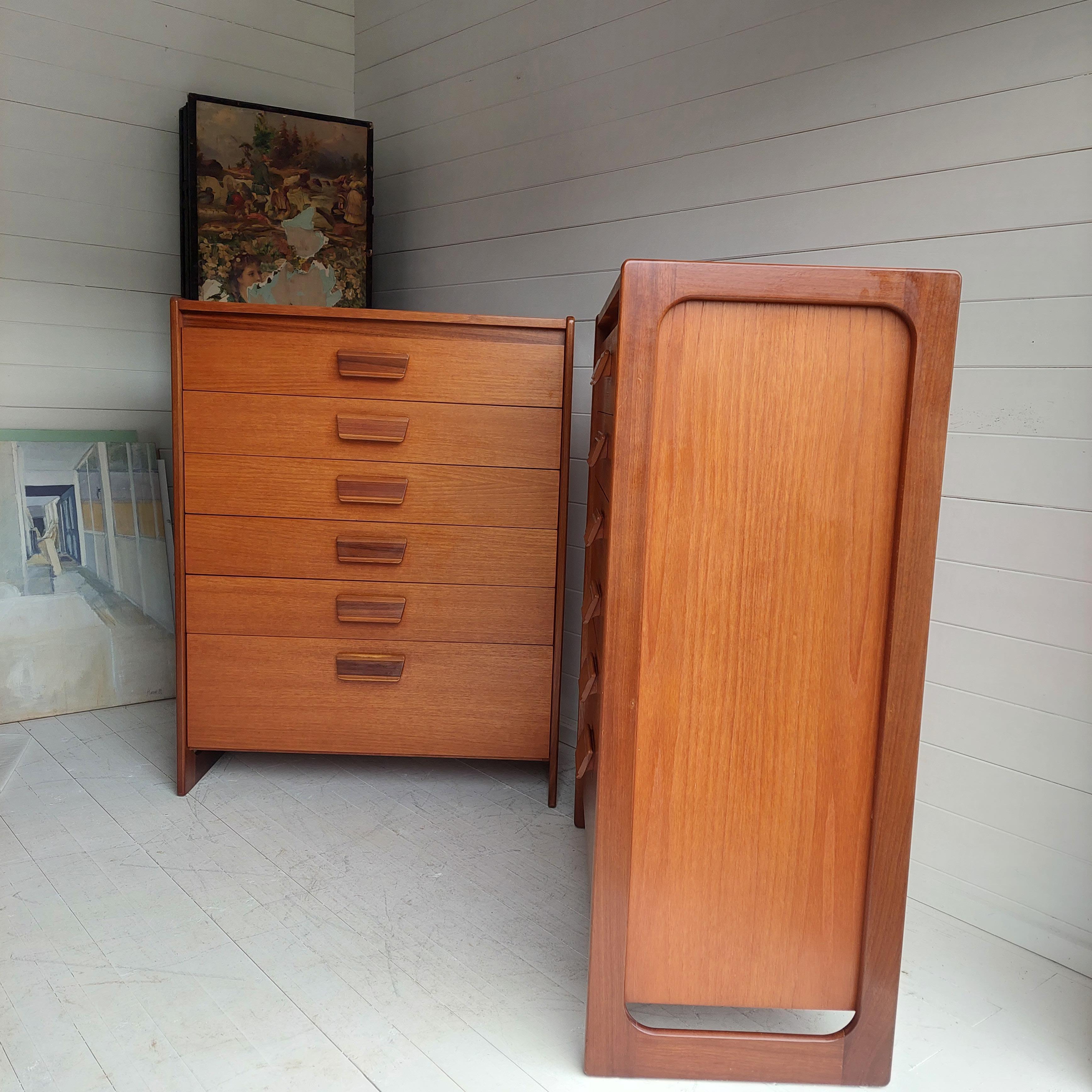Mid century William Lawrence teak chest of drawers tallboy set of 2, 60s In Good Condition In Leamington Spa, GB