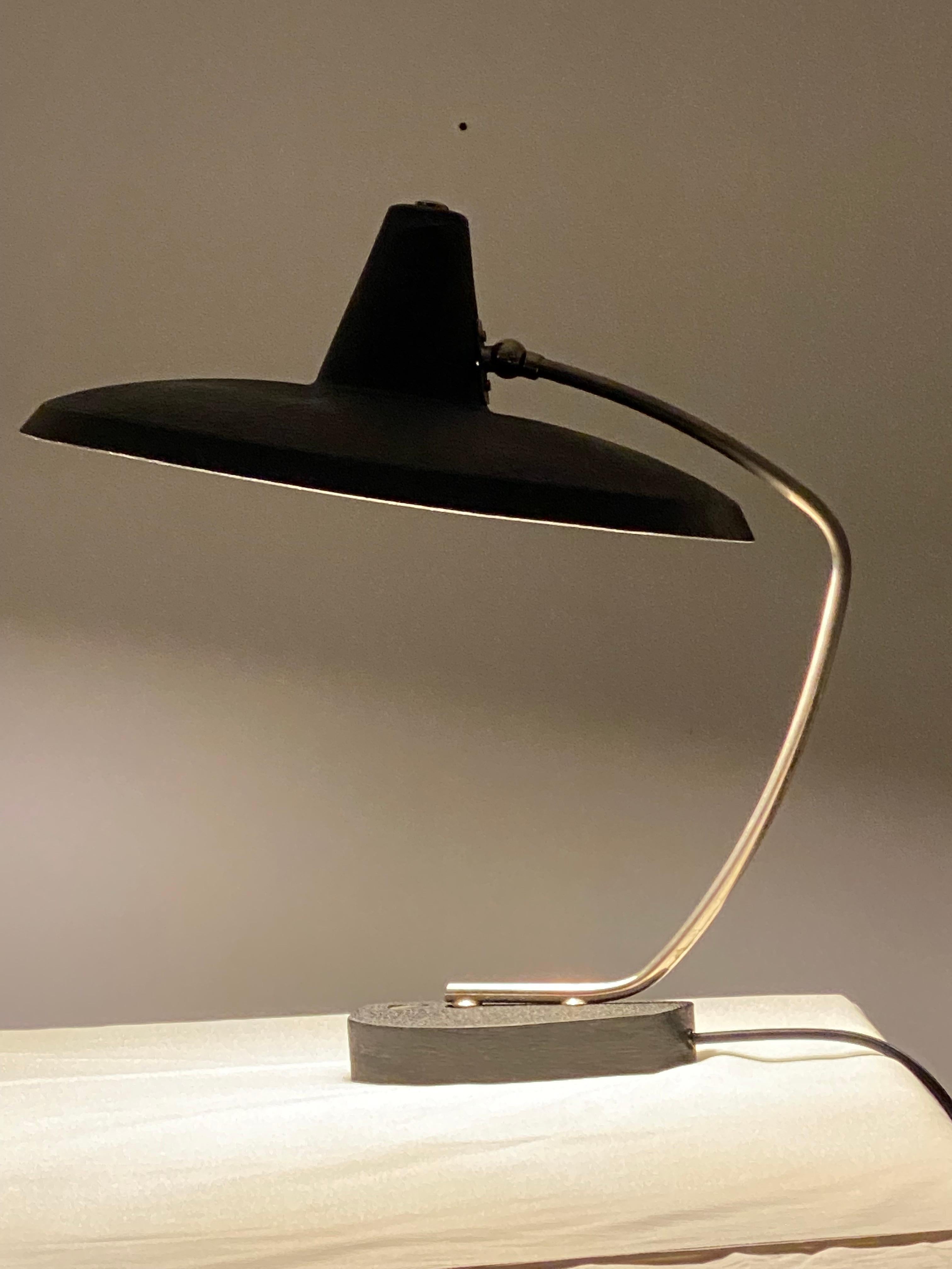 Mid-Century Witch Hat Brass/Steel Table Lamp For Sale 5