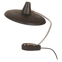 Lampe de bureau mi-siècle en laiton/acier avec chapeau de fougère