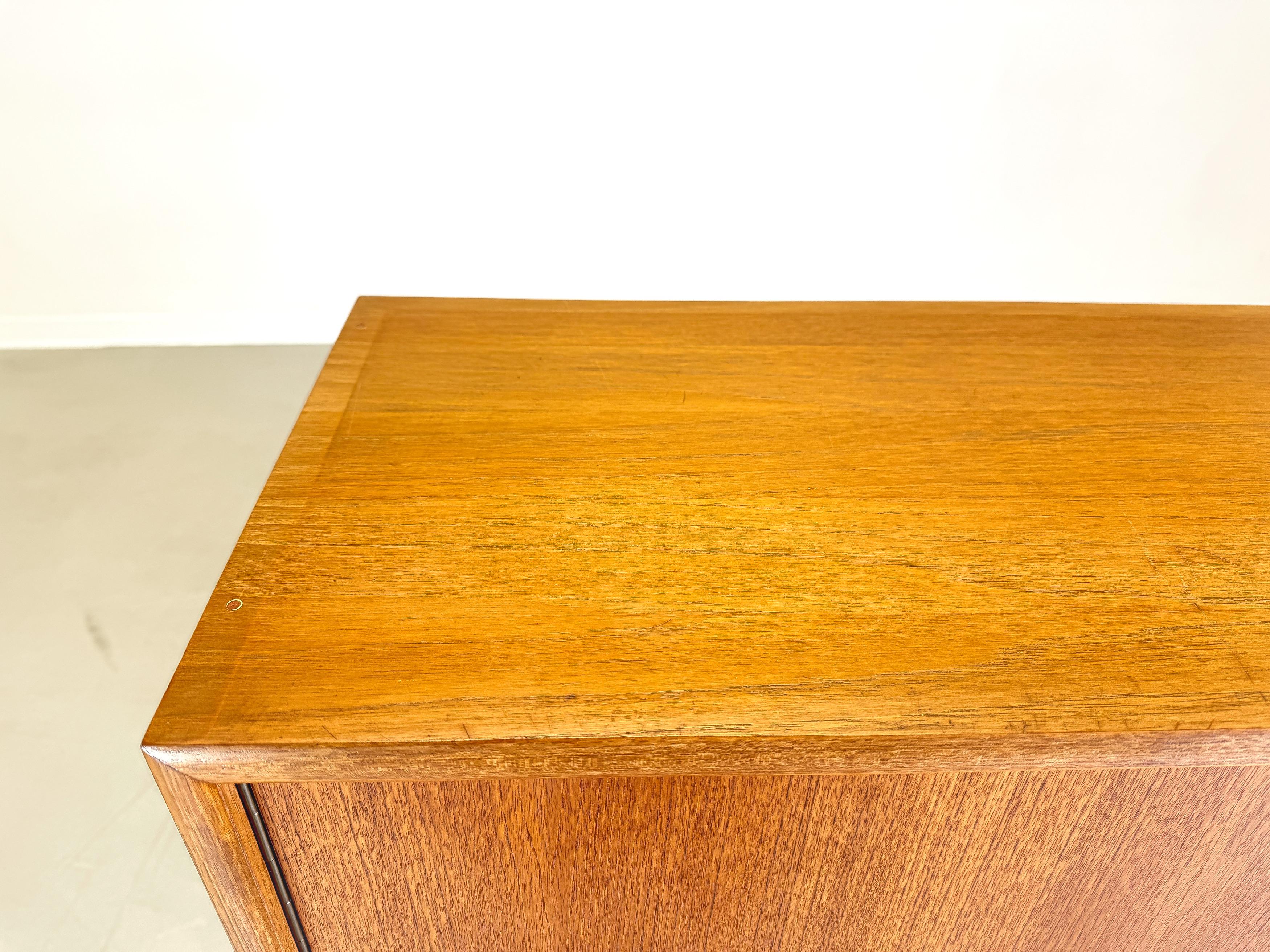 Mid Century WK Möbel Teakholz Regal Schrank Bücherregal vintage im Angebot 3