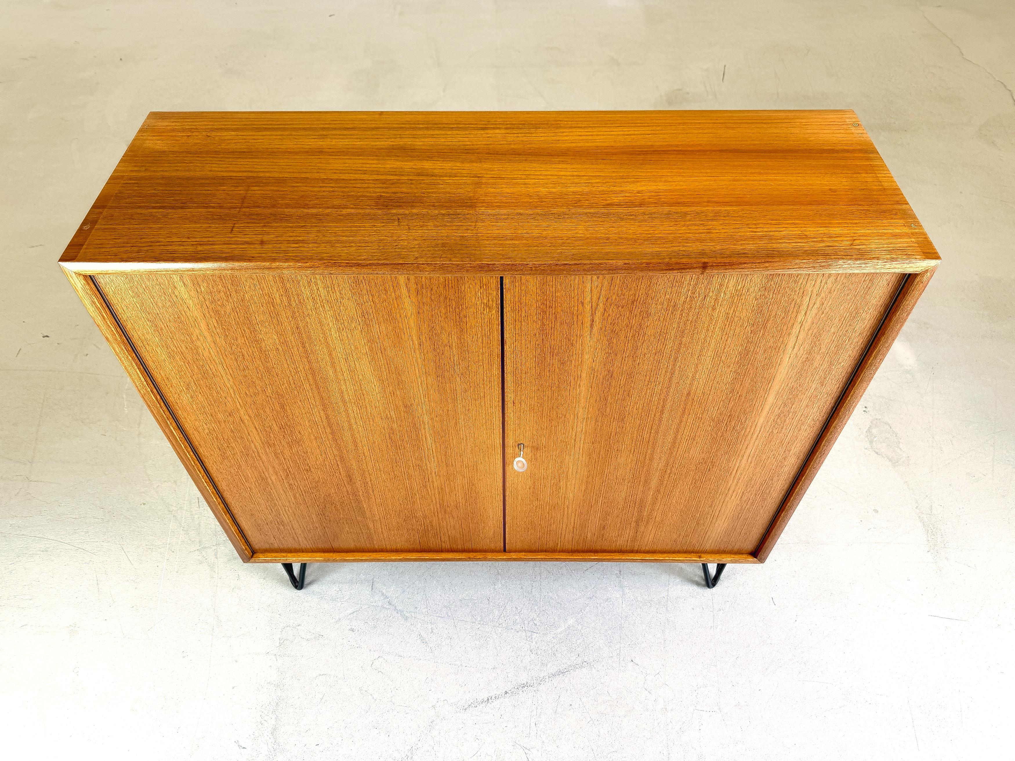 Mid Century WK Möbel Teak Kommode Schrank Hairpin Vintage 2